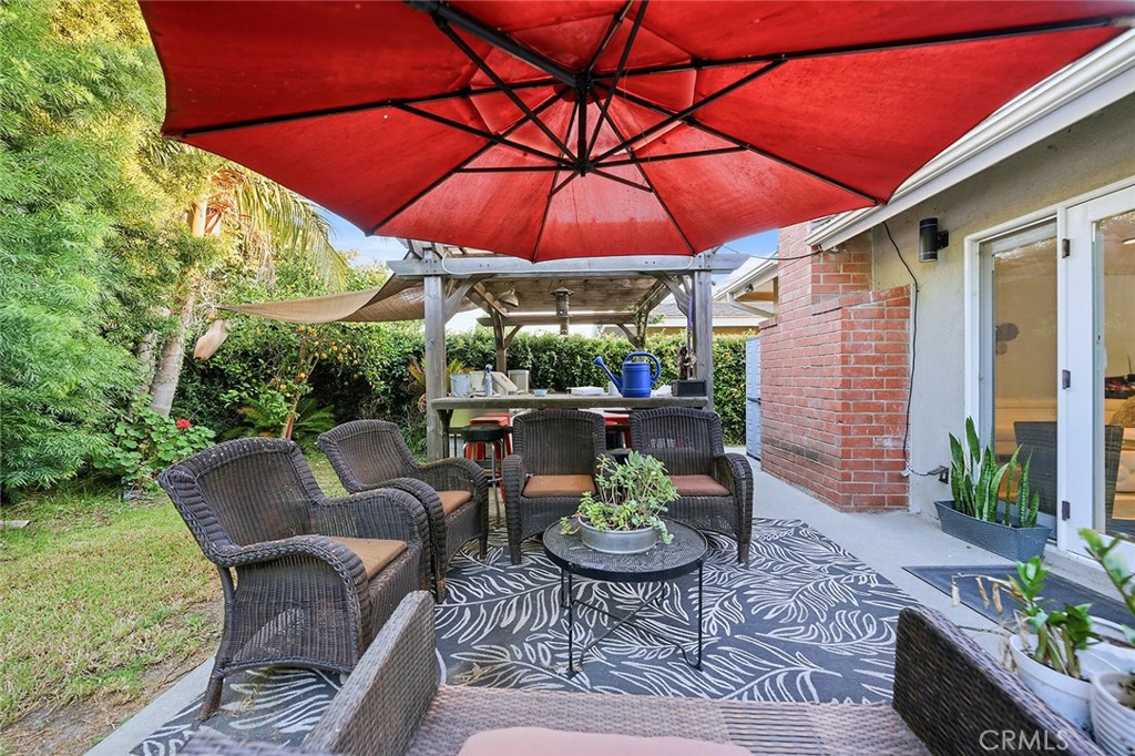 Long Beach, California, 90808, United States, 4 Bedrooms Bedrooms, ,2 BathroomsBathrooms,Residential,For Sale,1987796