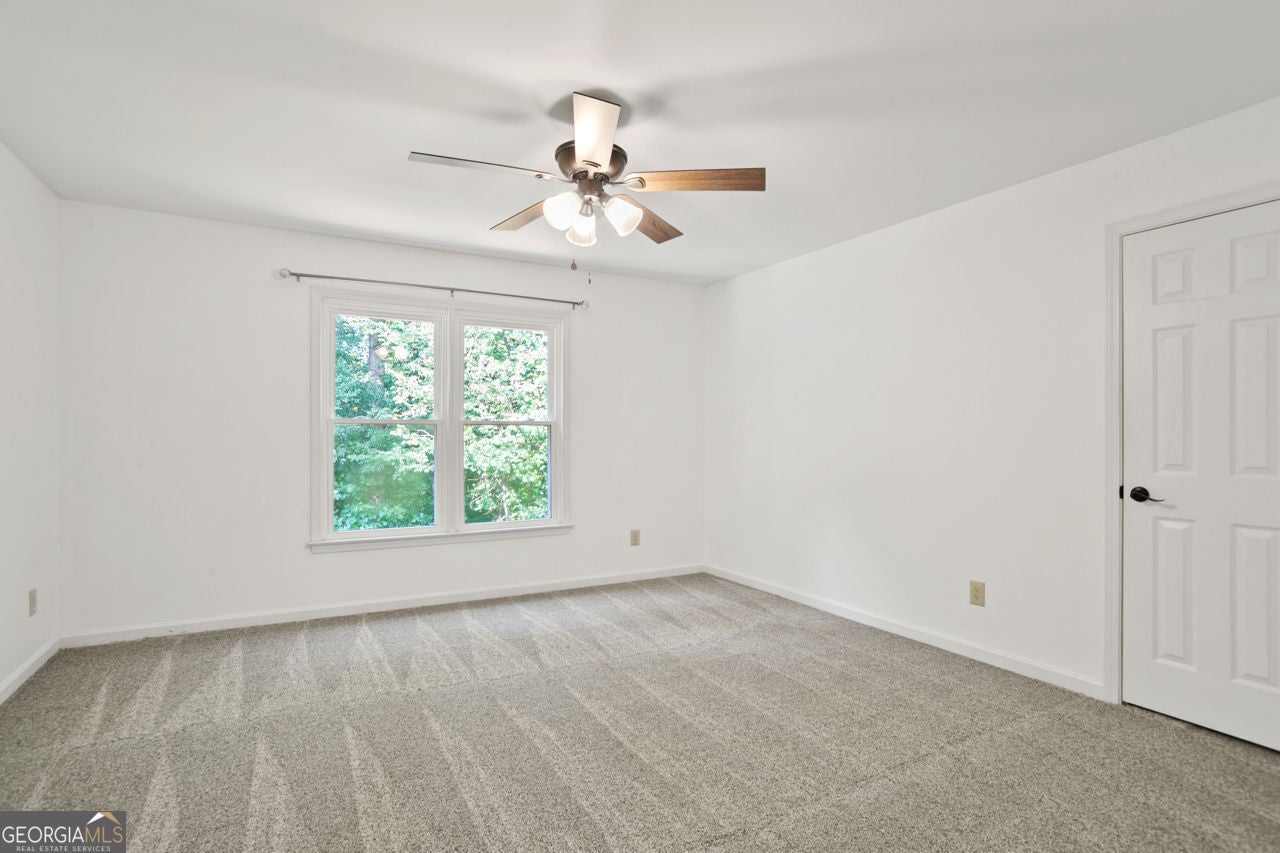 Acworth, Georgia, 30101, United States, 5 Bedrooms Bedrooms, ,4 BathroomsBathrooms,Residential,For Sale,1859098