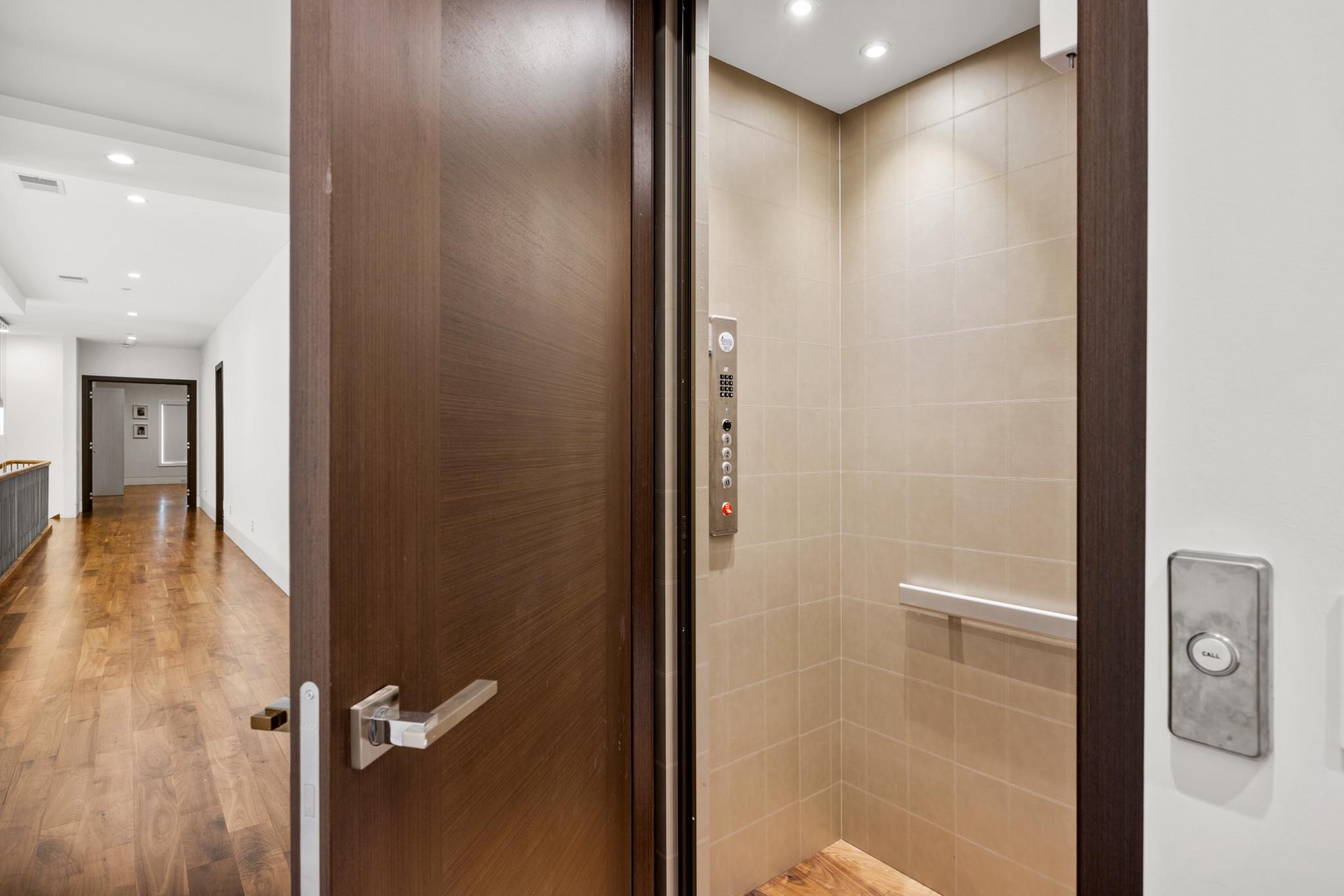  8880 Bradley Boulevard, Bethesda, MD, 20817 - 物件實景