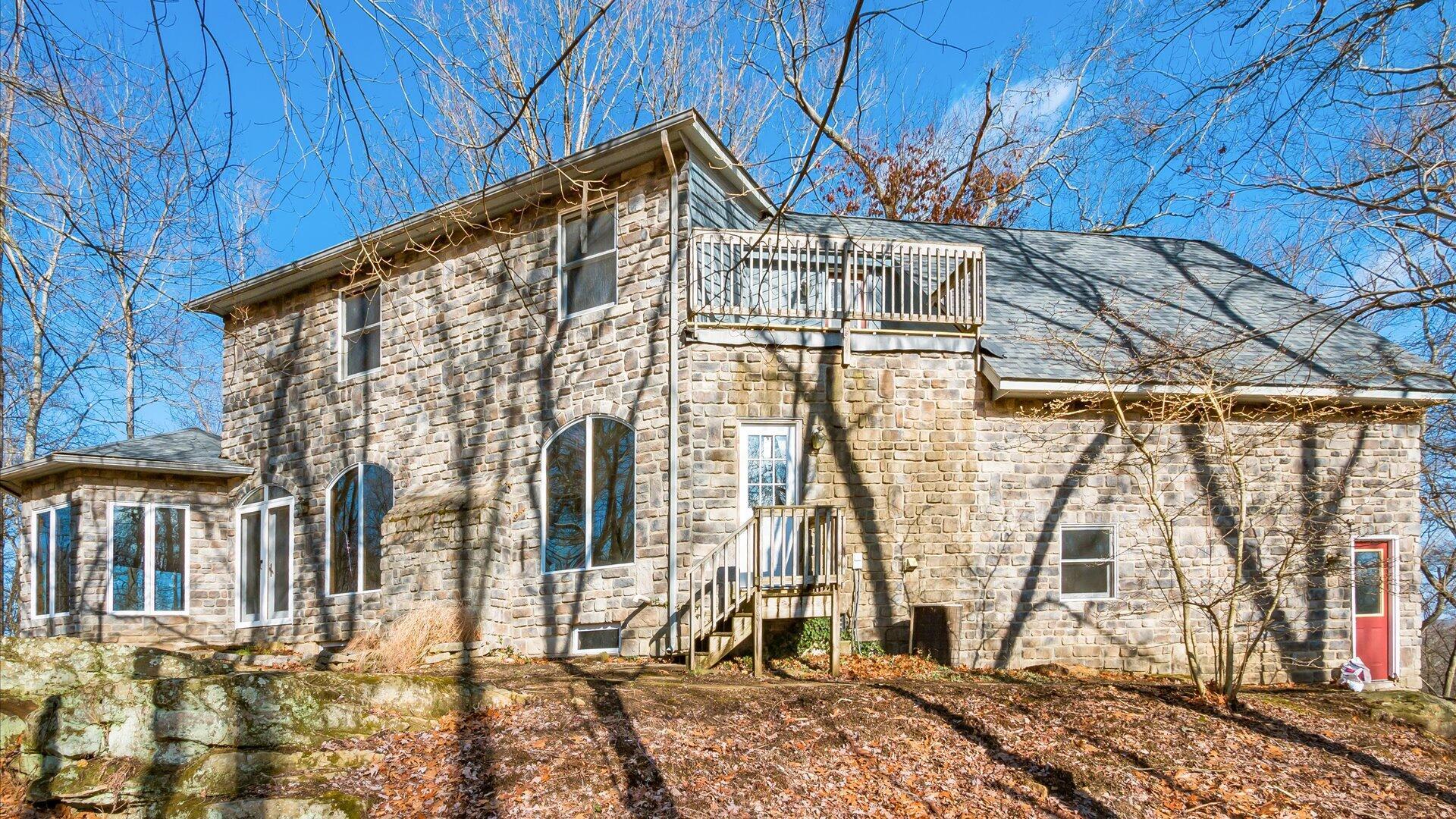 Nashport, Ohio, 43830, United States, 3 Bedrooms Bedrooms, ,3 BathroomsBathrooms,Residential,For Sale,1978230