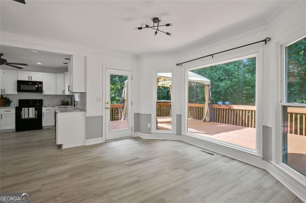 Acworth, Georgia, 30101, United States, 5 Bedrooms Bedrooms, ,4 BathroomsBathrooms,Residential,For Sale,1959497