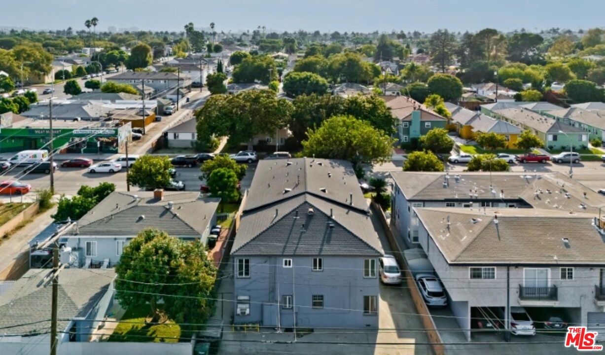 Los Angeles, California, 90066, United States, 9 Bedrooms Bedrooms, ,Residential,For Sale,1731540