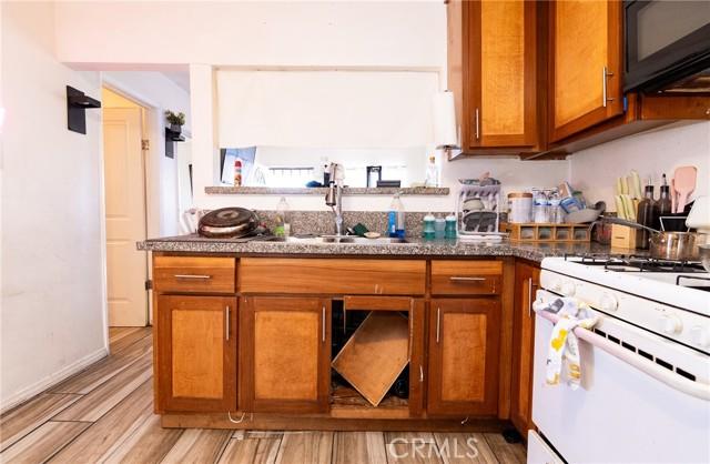 Los Angeles, California, 90001, United States, ,Residential,For Sale,2010027