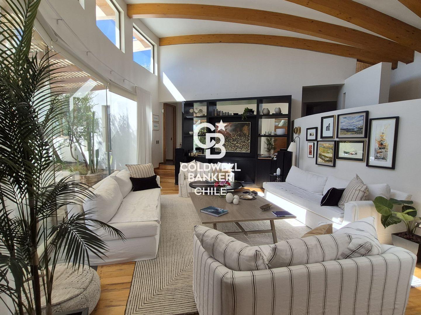 Colina, Chile, 5 Bedrooms Bedrooms, ,4 BathroomsBathrooms,Residential,For Sale,1933089