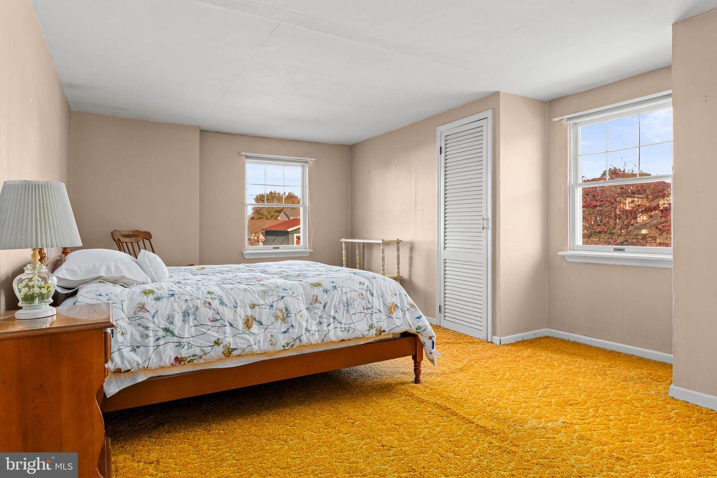 Conshohocken, Pennsylvania, 19428, United States, 4 Bedrooms Bedrooms, ,3 BathroomsBathrooms,Residential,For Sale,2003436