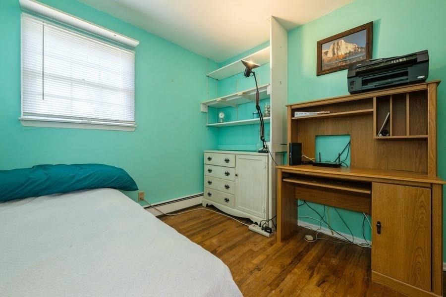 Lindenhurst, New York, 11757, United States, 4 Bedrooms Bedrooms, ,2 BathroomsBathrooms,Residential,For Sale,1906737