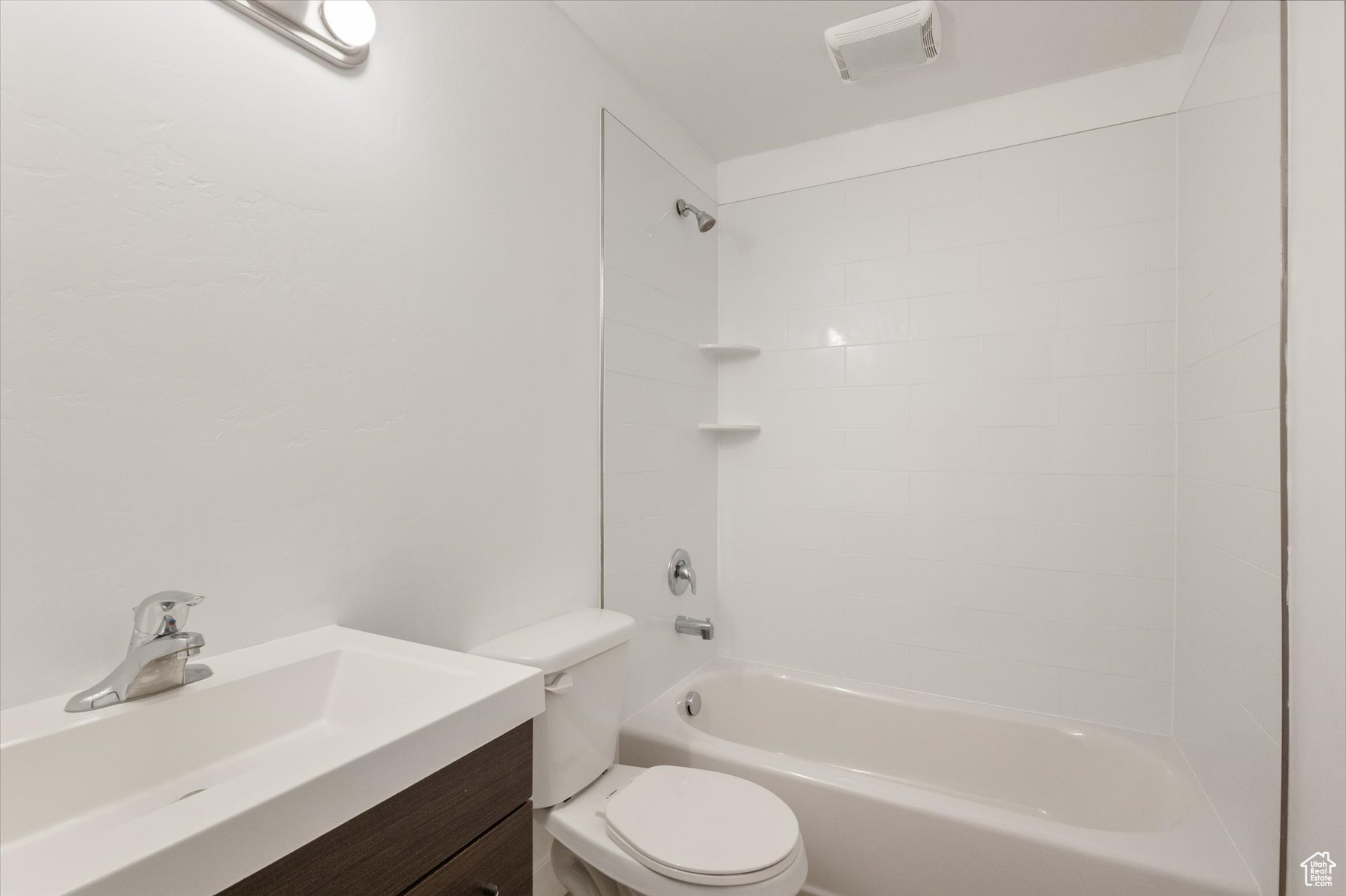 Saratoga Springs, Utah, 84045, United States, 5 Bedrooms Bedrooms, ,4 BathroomsBathrooms,Residential,For Sale,1937453