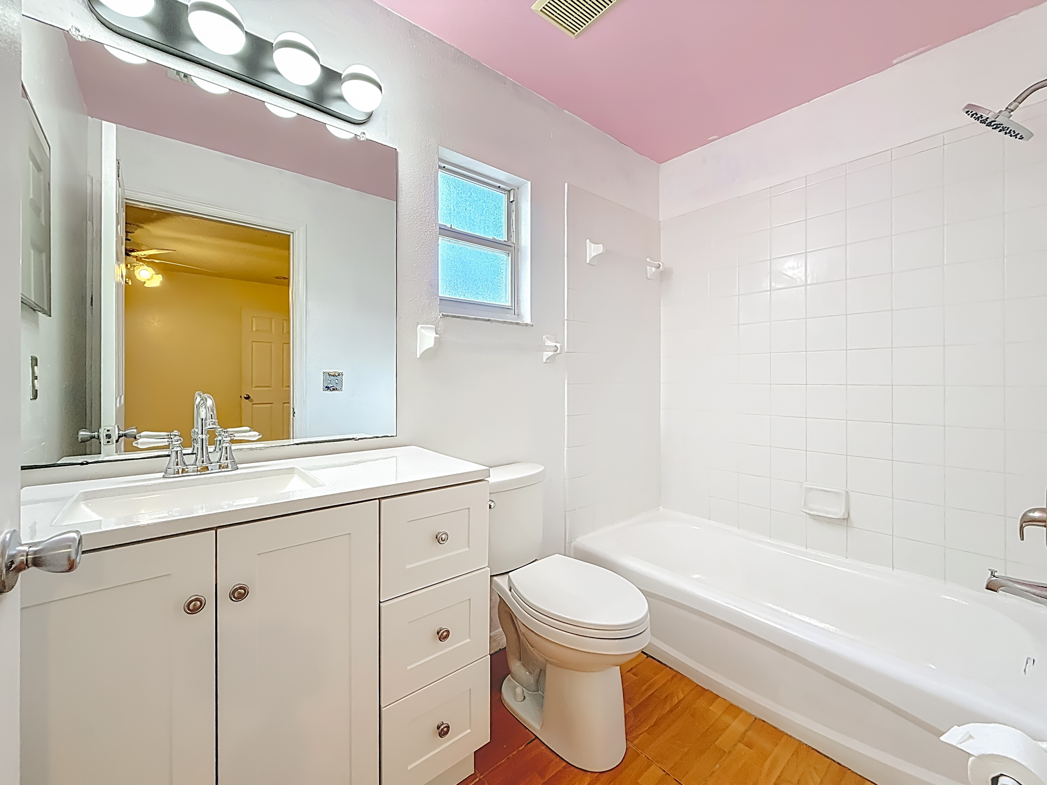 St. Petersburg, Florida, 33713, United States, 4 Bedrooms Bedrooms, ,2 BathroomsBathrooms,Residential,For Sale,2005721