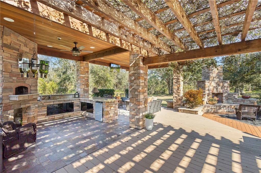 Arcadia, Florida, 34269, United States, 4 Bedrooms Bedrooms, ,4 BathroomsBathrooms,Residential,For Sale,1981275