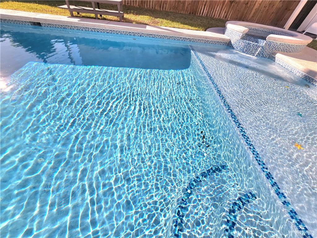 McAllen, Texas, 78503, United States, 5 Bedrooms Bedrooms, ,6 BathroomsBathrooms,Residential,For Sale,1708580