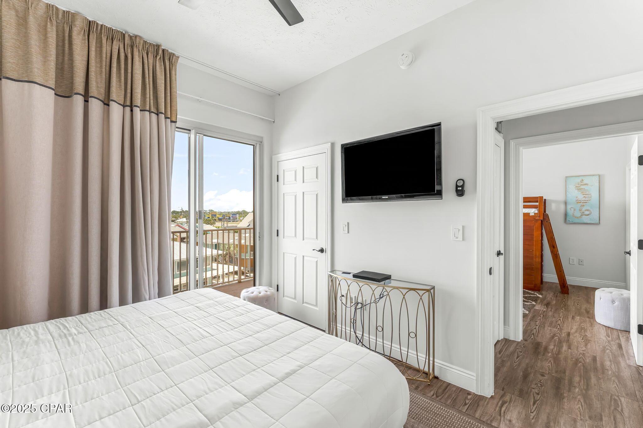 Panama City, Florida, 32408, United States, 3 Bedrooms Bedrooms, ,2 BathroomsBathrooms,Residential,For Sale,2001497