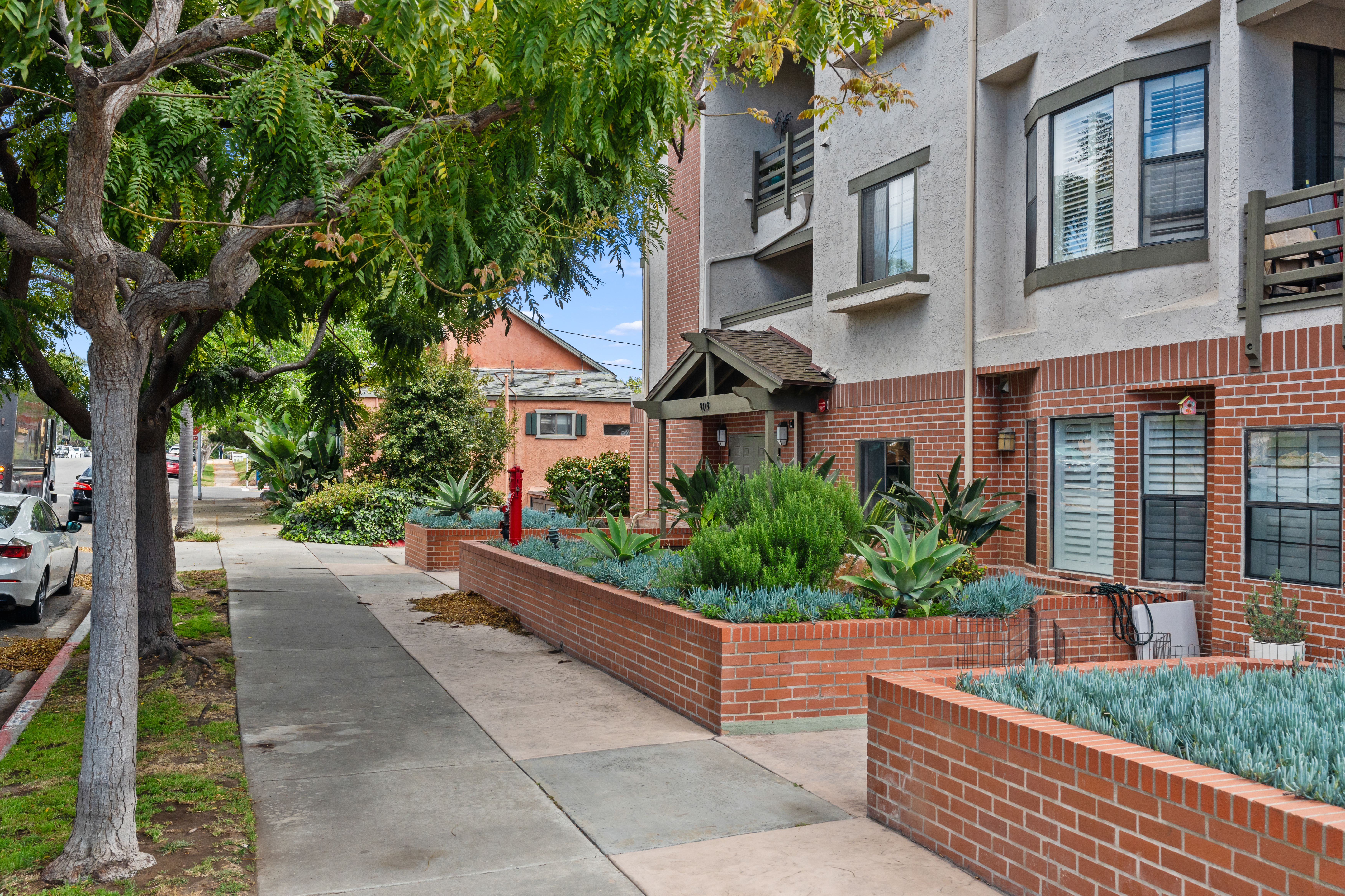  909 Sutter Street, San Diego, CA 92103 - 物件實景