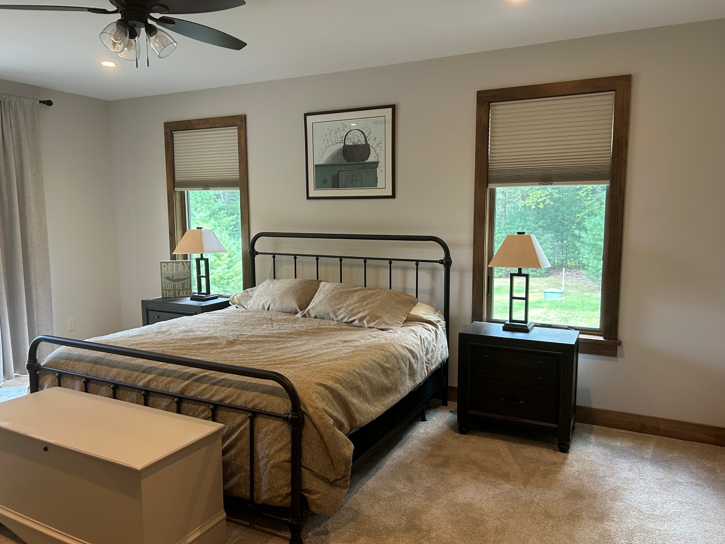 Paupack, Pennsylvania, 18451, United States, 5 Bedrooms Bedrooms, ,4 BathroomsBathrooms,Residential,For Sale,1941023