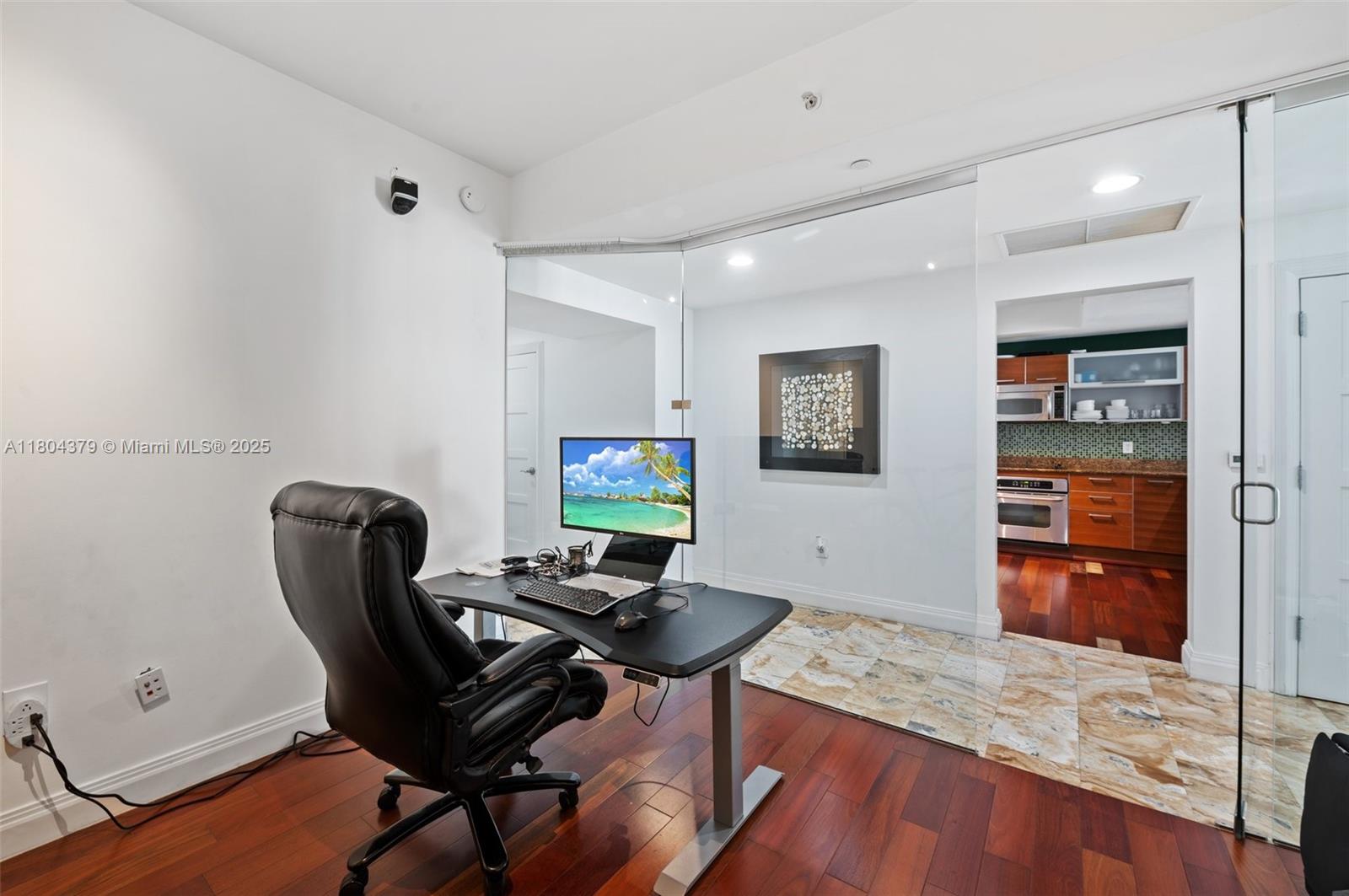 Aventura, Florida, 33180, United States, 2 Bedrooms Bedrooms, ,3 BathroomsBathrooms,Residential,For Sale,1826878