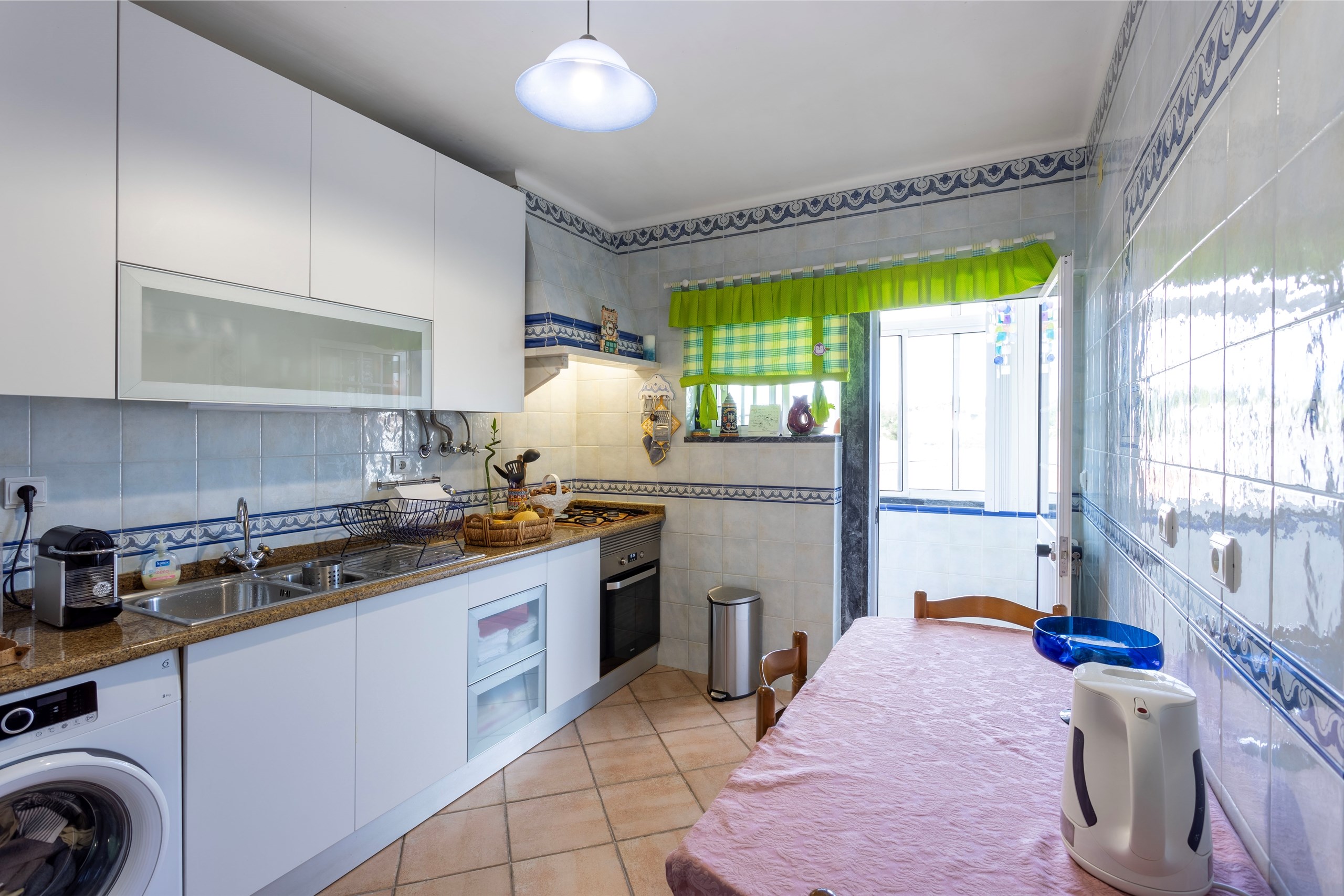 Sintra, Lisbon, 2710-728 Sintra, PT, 4 Bedrooms Bedrooms, ,2 BathroomsBathrooms,Residential,For Sale,1907582