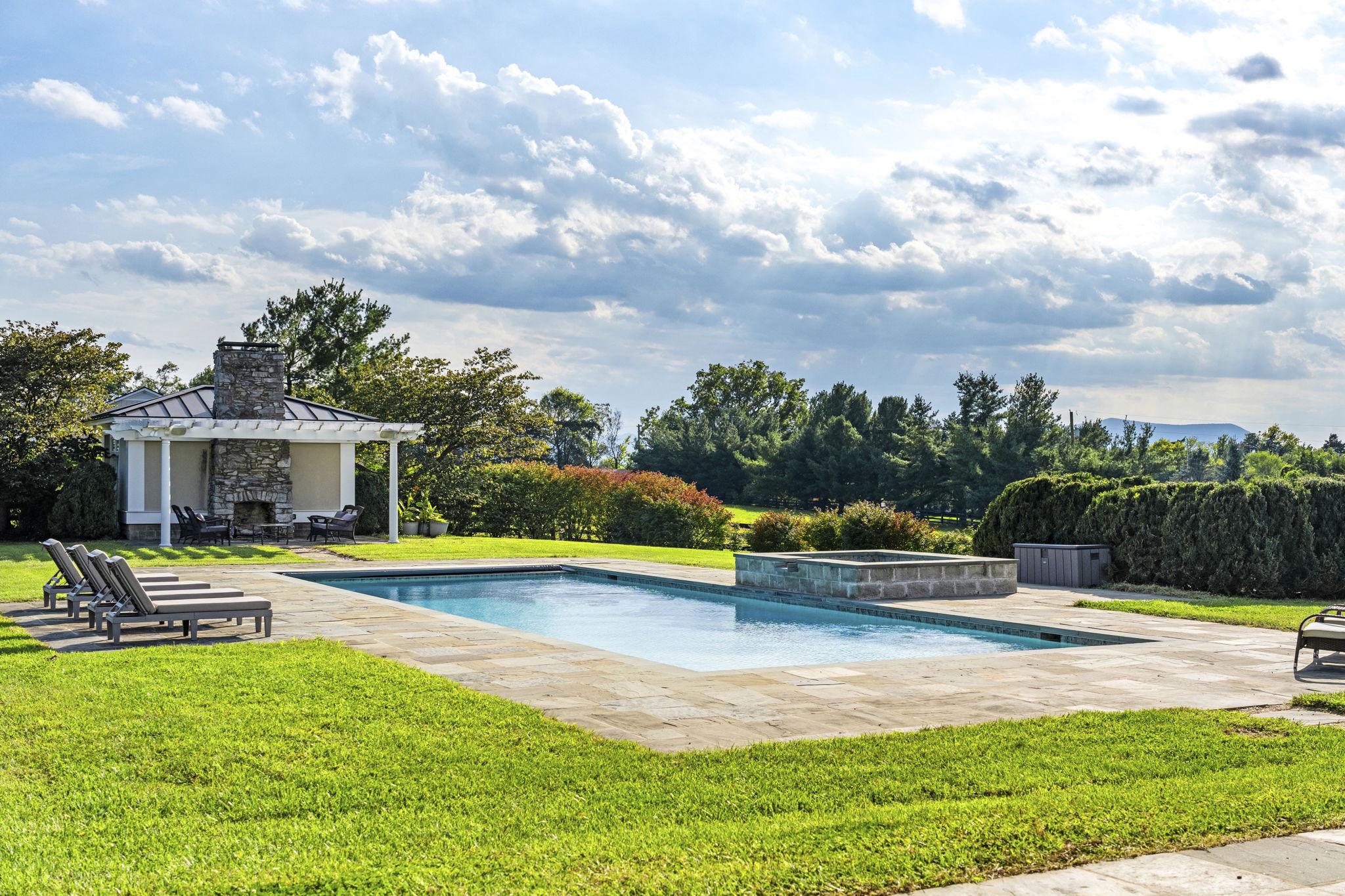  530 Ashby Station Road, Front Royal, VA, 22630 - 物件實景