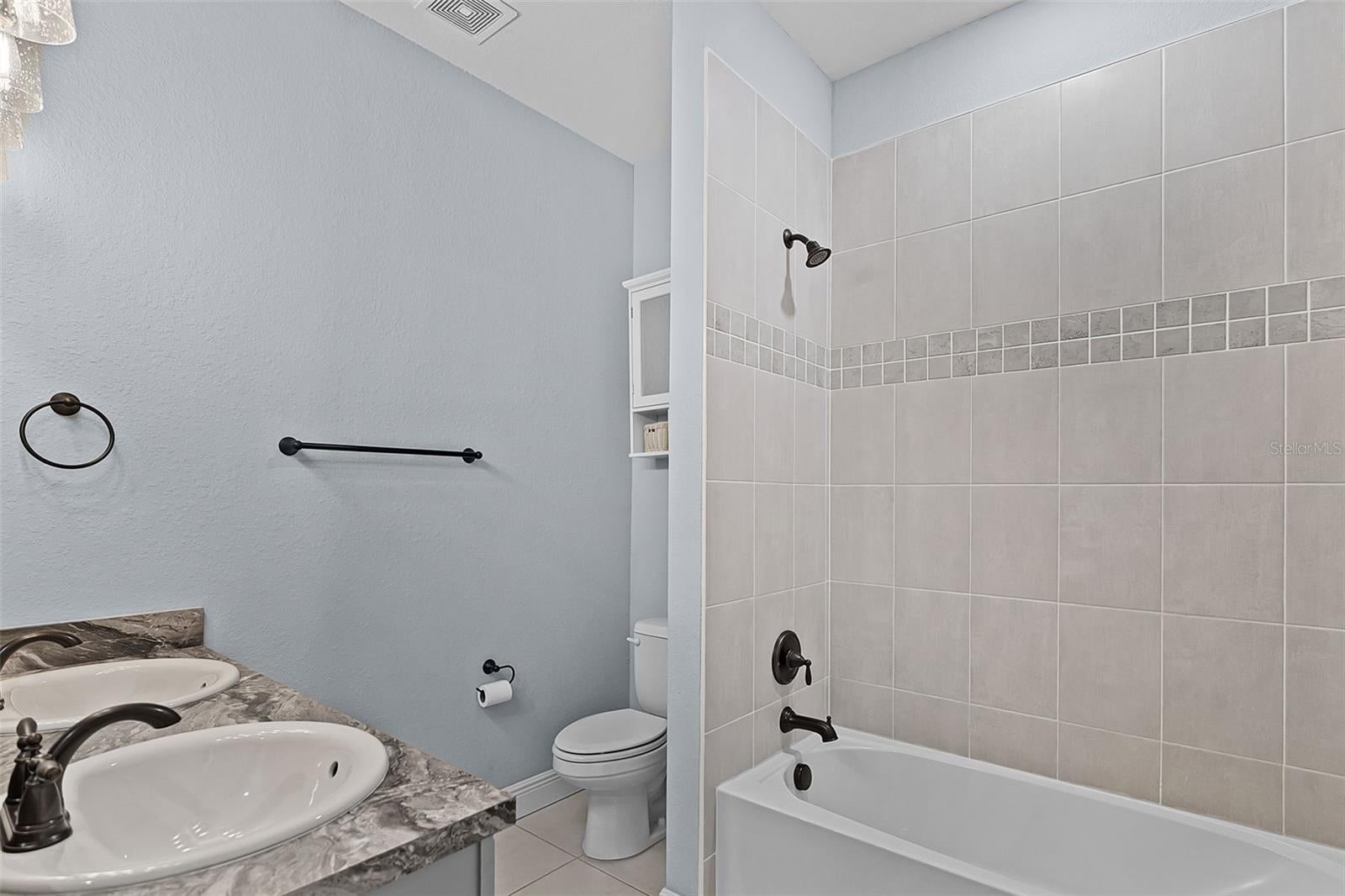 AUBURNDALE, Florida, 33823, United States, 4 Bedrooms Bedrooms, ,3 BathroomsBathrooms,Residential,For Sale,1899734