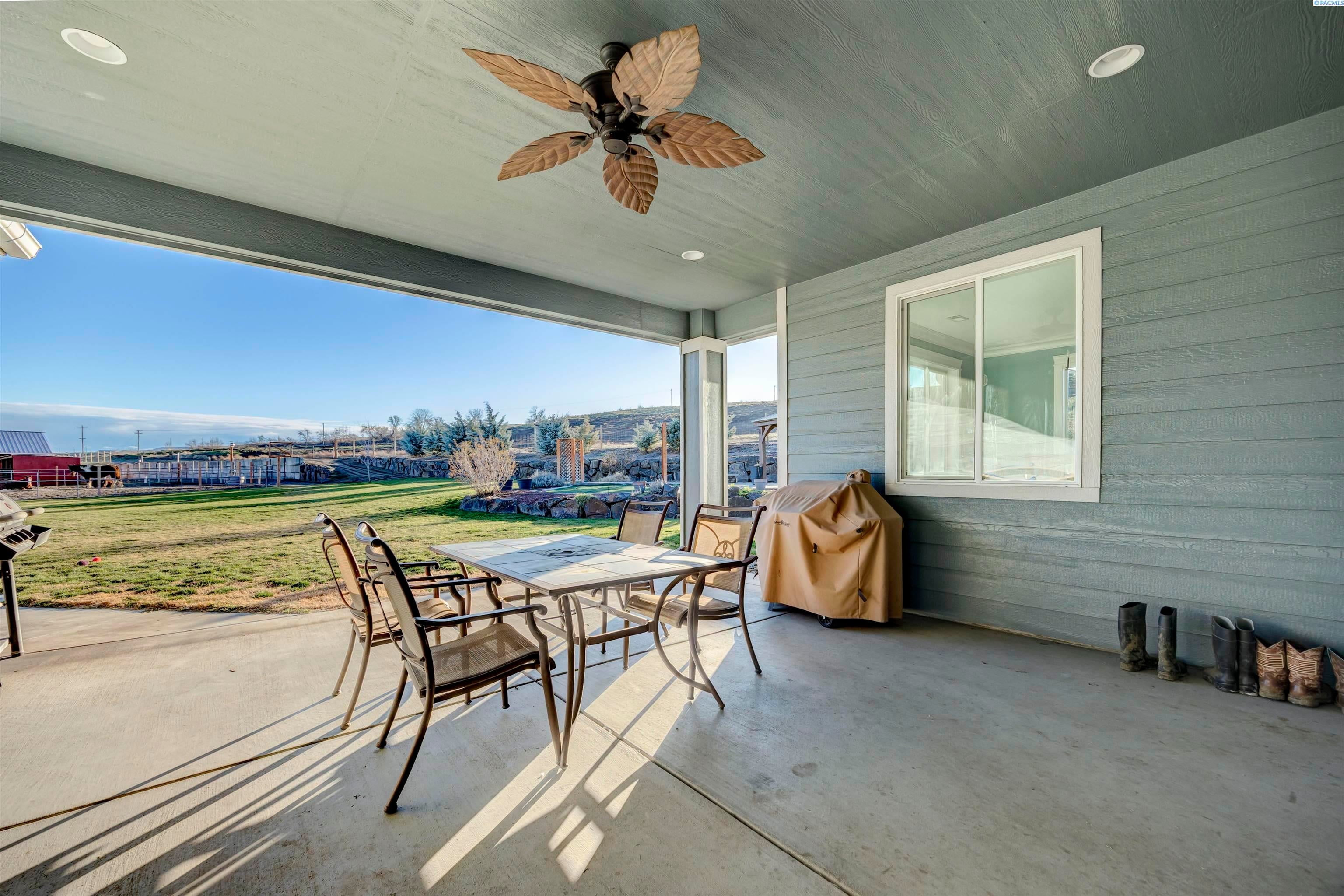 West Richland, Washington, 99353, United States, 3 Bedrooms Bedrooms, ,3 BathroomsBathrooms,Residential,For Sale,2007767