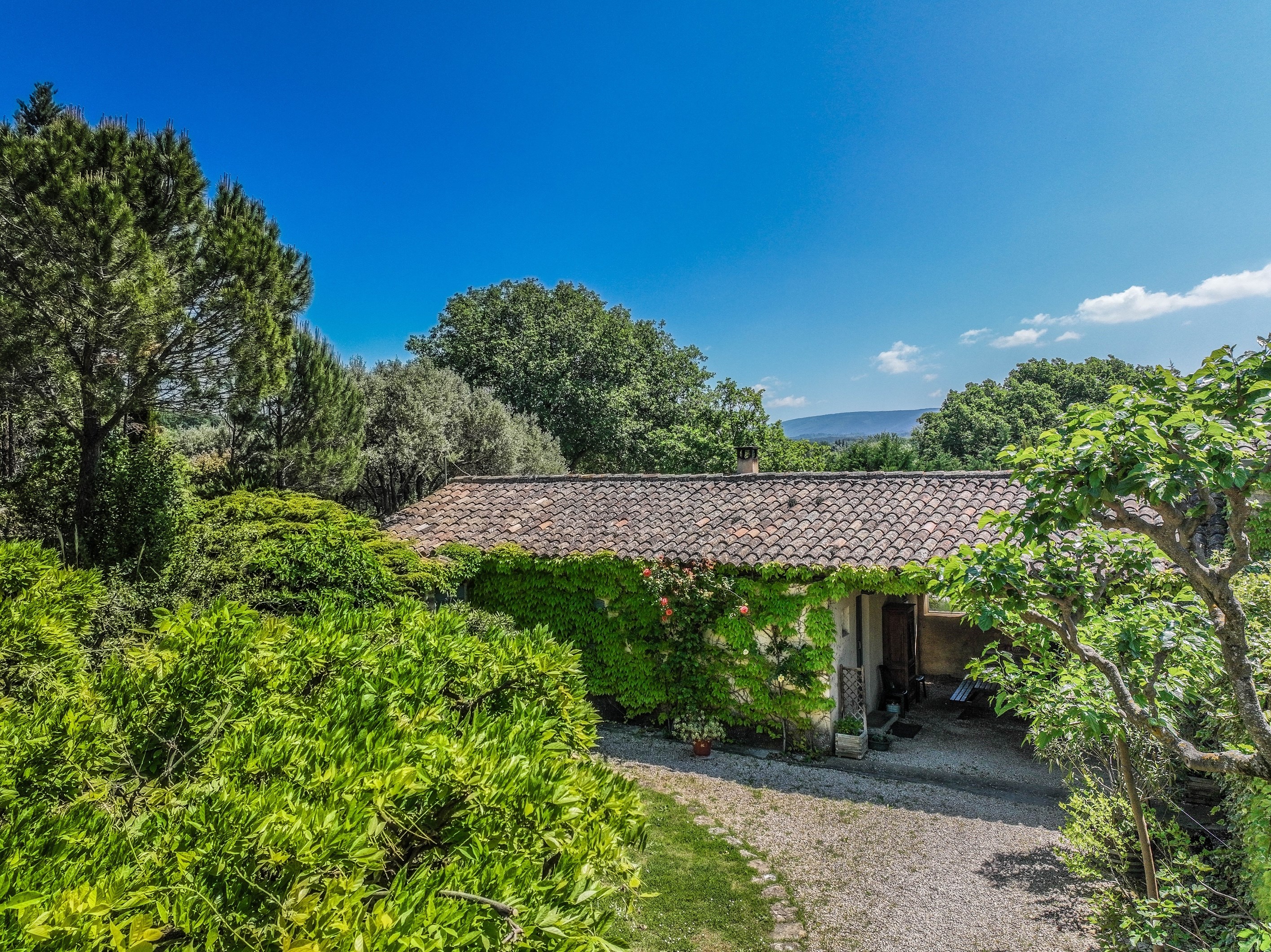  Stunning Provençal Property with Infinity Pool and Breathtaking Views - 物件實景