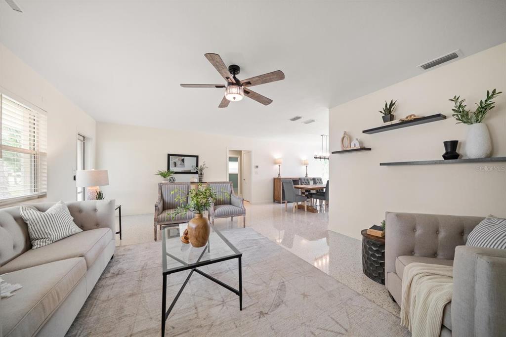 Belleair, Florida, 33756, United States, 2 Bedrooms Bedrooms, ,2 BathroomsBathrooms,Residential,For Sale,1988063