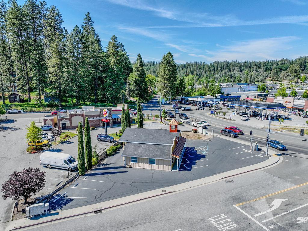 Grass Valley, California, 95945, United States, 2 Bedrooms Bedrooms, ,3 BathroomsBathrooms,Residential,For Sale,1976579