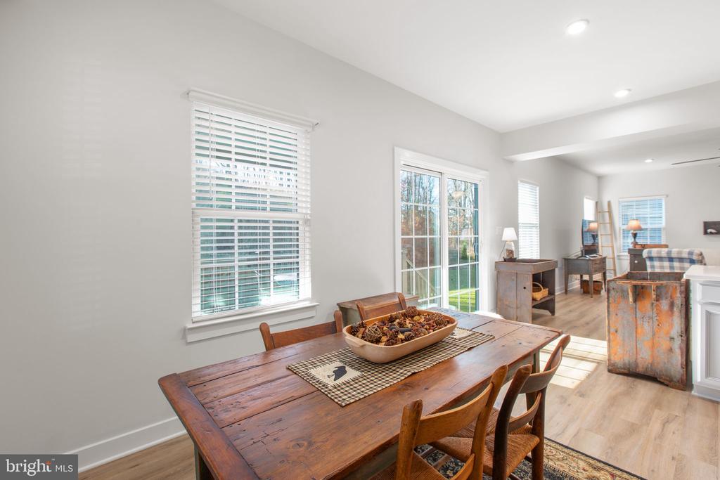 Fredericksburg, Virginia, 22401, United States, 4 Bedrooms Bedrooms, ,4 BathroomsBathrooms,Residential,For Sale,1999517