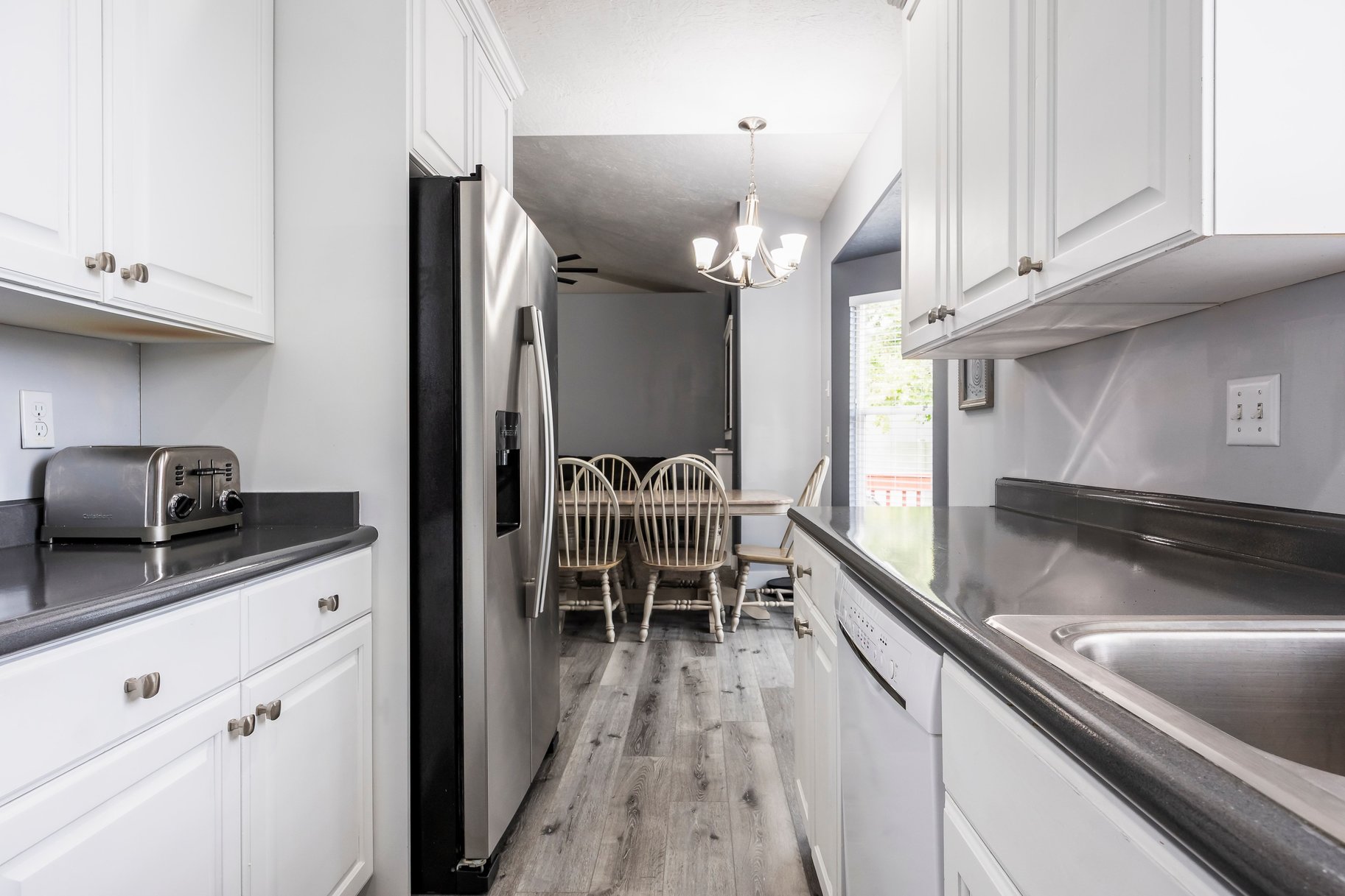  Meticulously maintained South Jordan Rambler with Large backyard - 物件實景