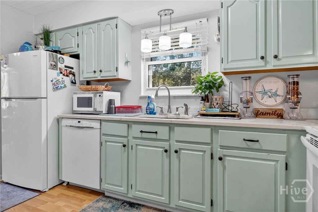 Tybee Island, Georgia, 31328, United States, 4 Bedrooms Bedrooms, ,3 BathroomsBathrooms,Residential,For Sale,1980229