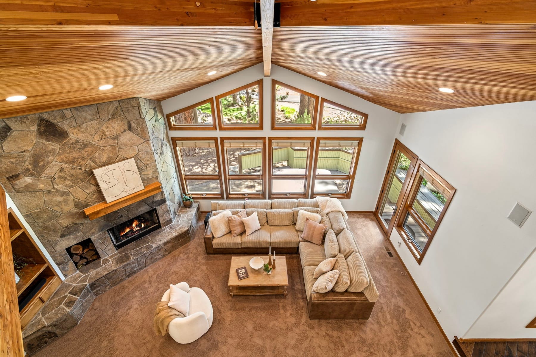  60766 Golf Village Loop Bend, OR 97702 - 物件實景