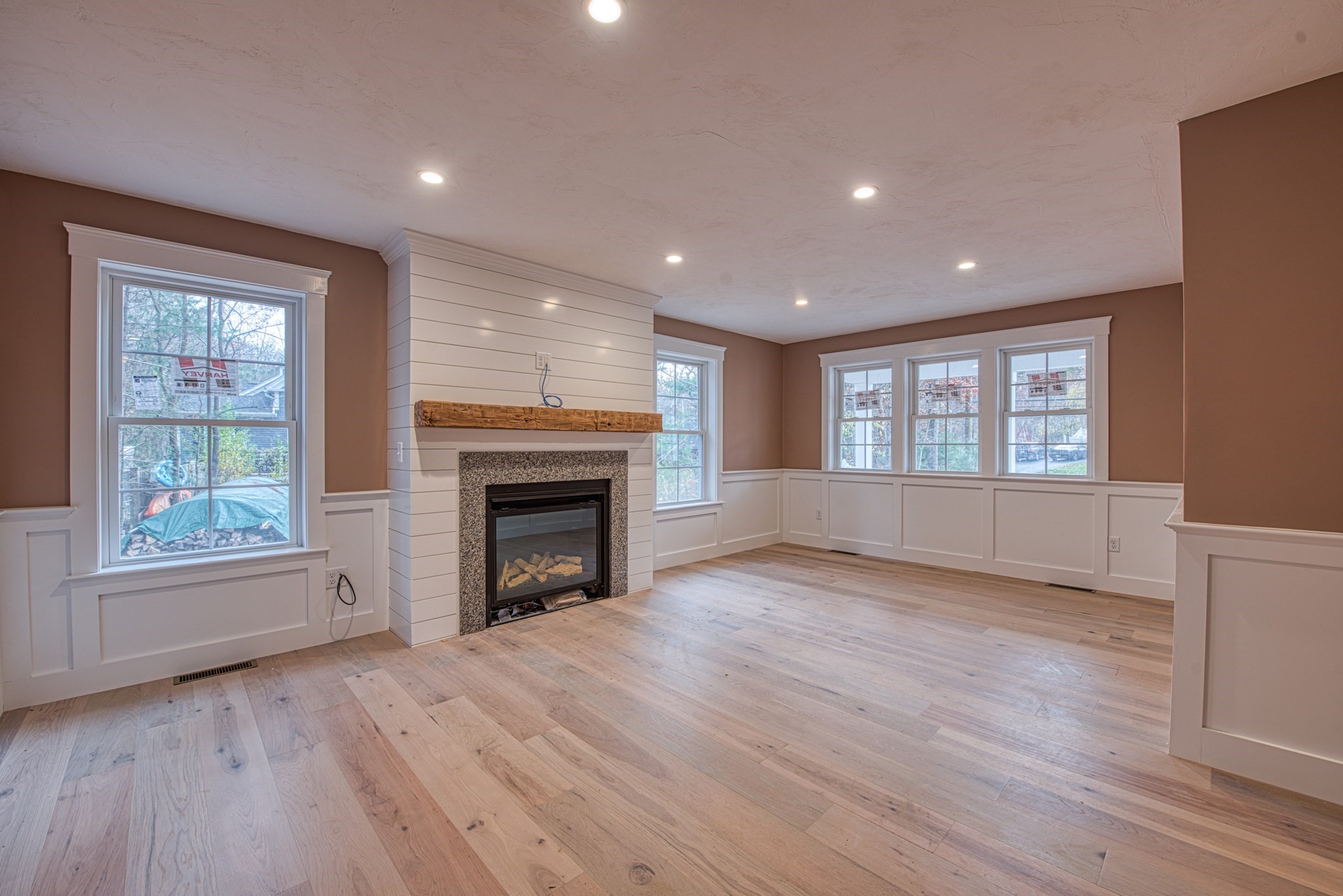 Norton, Massachusetts, 02766, United States, 4 Bedrooms Bedrooms, ,3 BathroomsBathrooms,Residential,For Sale,1869812