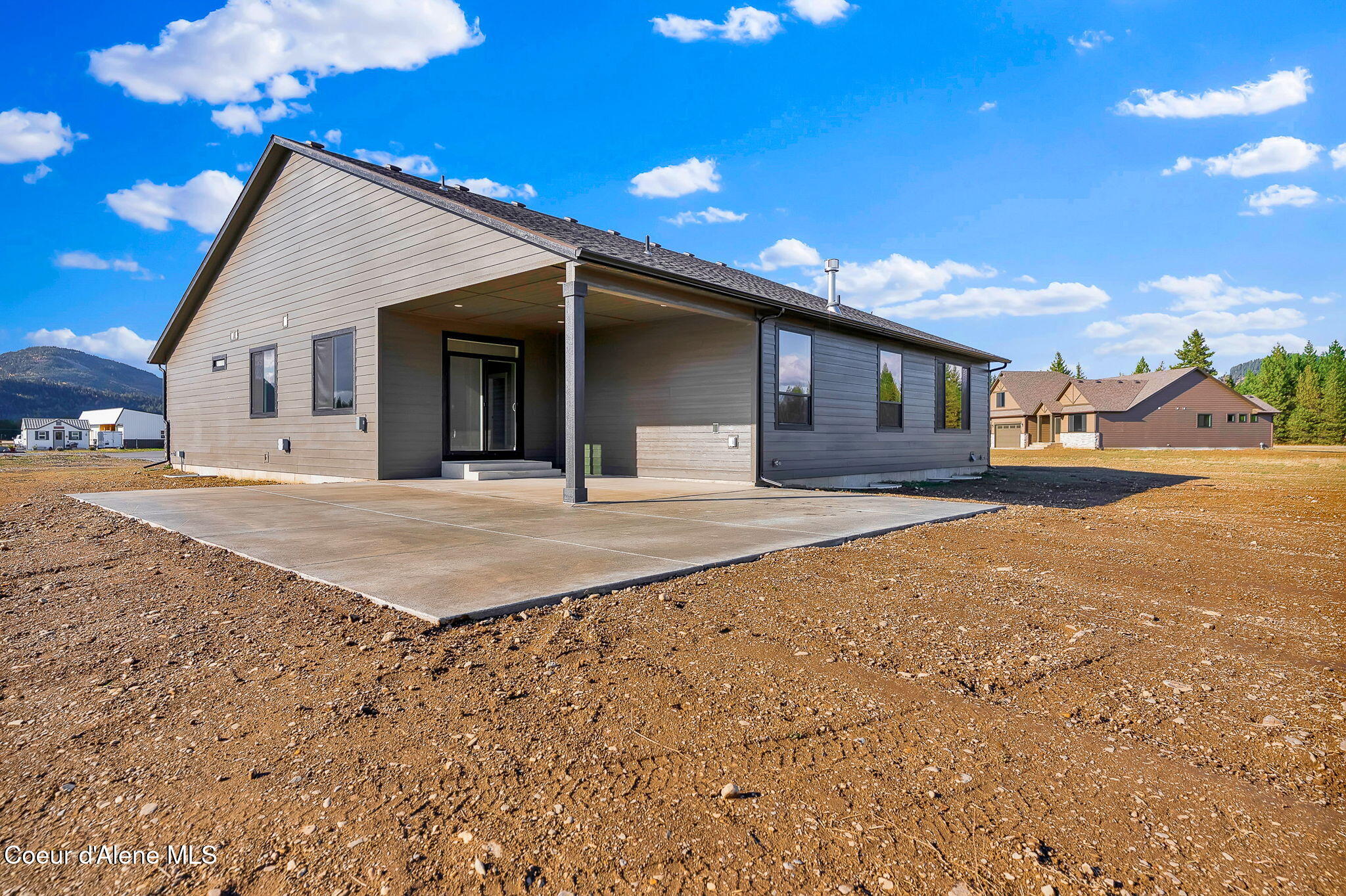 Rathdrum, Idaho, 83858, United States, 5 Bedrooms Bedrooms, ,1 BathroomBathrooms,Residential,For Sale,1989030