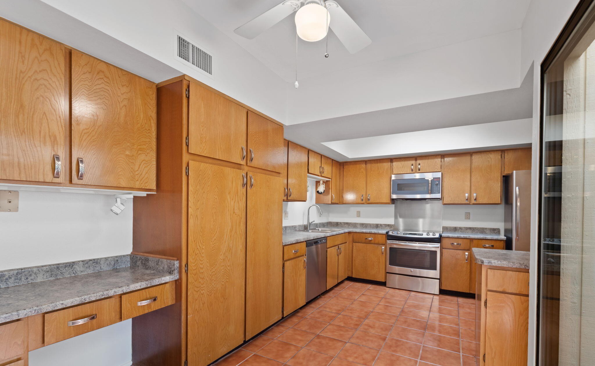 5406 N Camino de las Brisas, Tucson, AZ 85750 - 物件實景