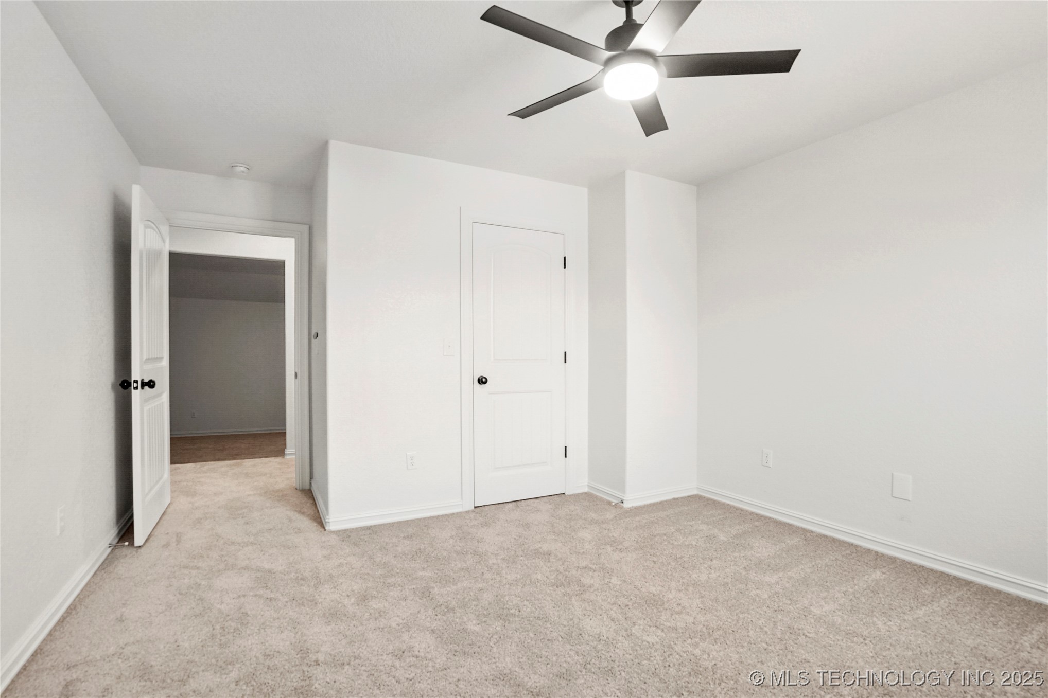 Bixby, Oklahoma, 74008, United States, 5 Bedrooms Bedrooms, ,4 BathroomsBathrooms,Residential,For Sale,1908435