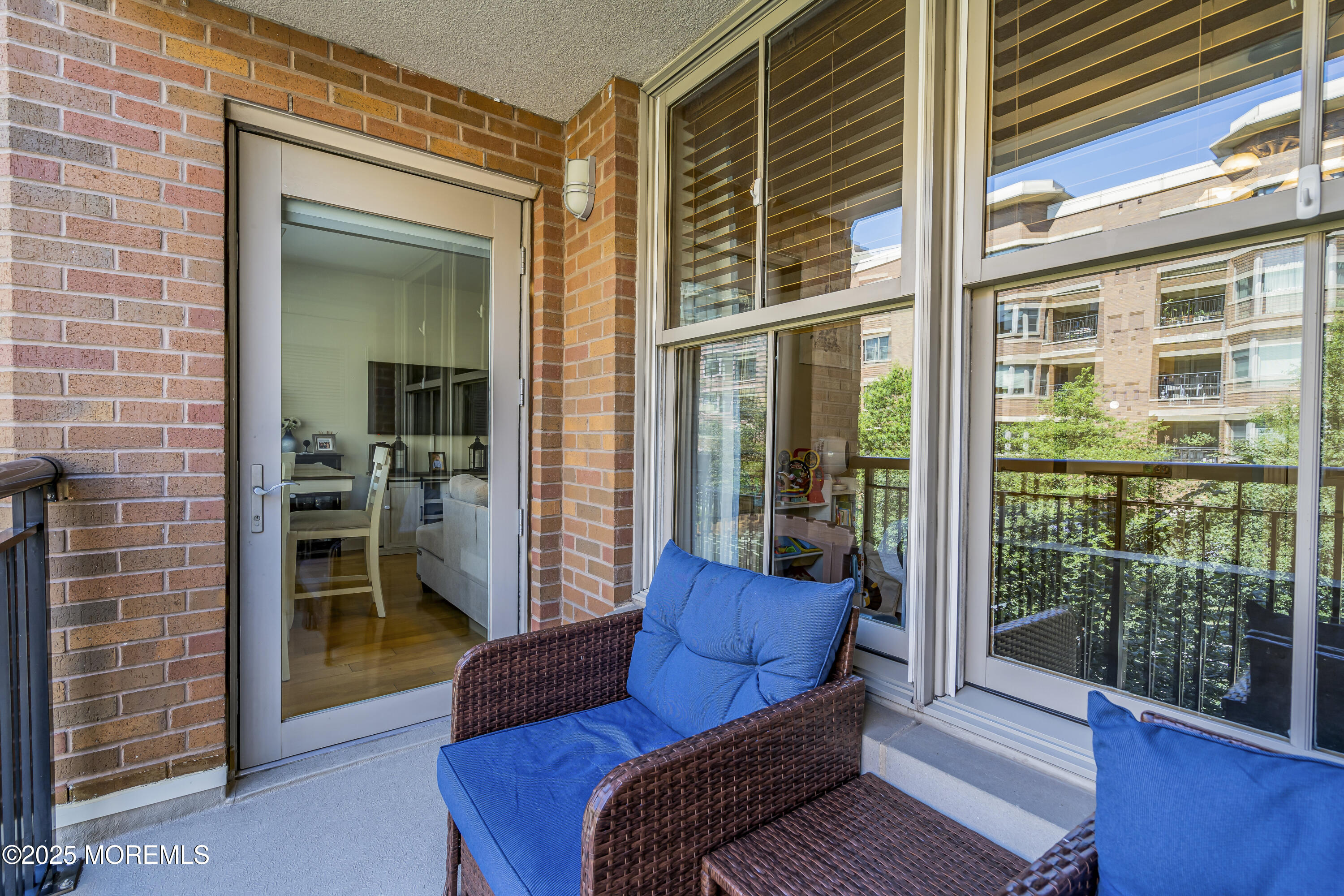 West New York, New Jersey, 07093, United States, 2 Bedrooms Bedrooms, ,2 BathroomsBathrooms,Residential,For Sale,1928927