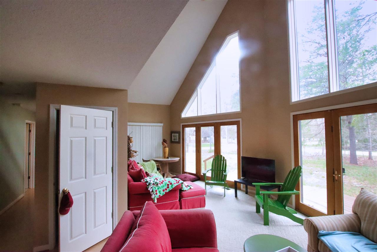 East Jordan, Michigan, 49727, United States, 3 Bedrooms Bedrooms, ,3 BathroomsBathrooms,Residential,For Sale,1956423