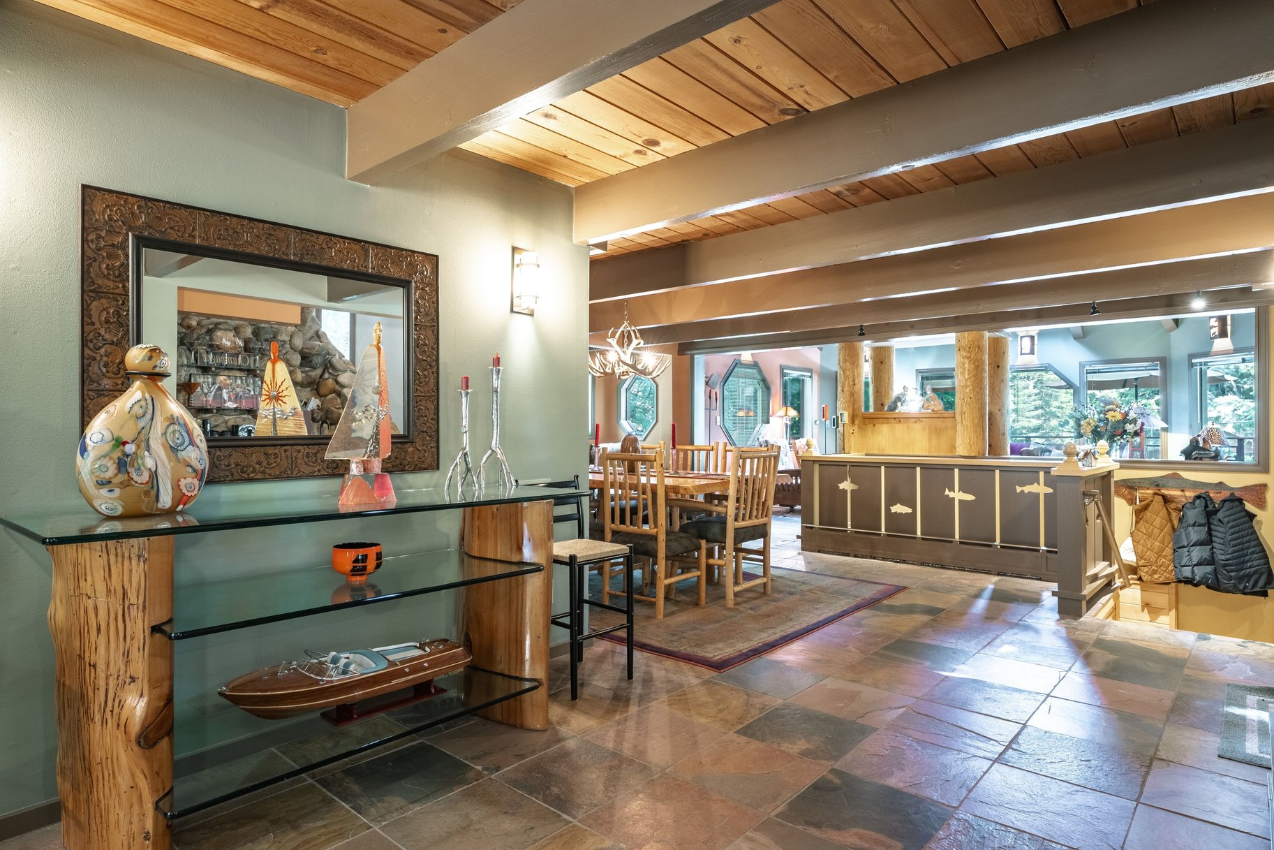  Carnelian Bay home backing to forest service and with an additional vacant lot - 物件實景