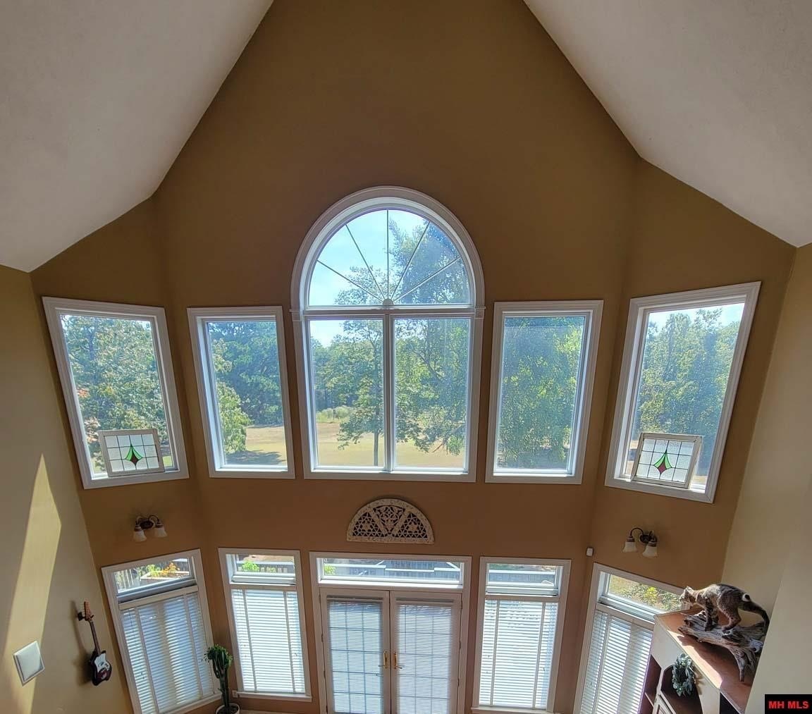 Mountain Home, Arkansas, 72653, United States, 4 Bedrooms Bedrooms, ,5 BathroomsBathrooms,Residential,For Sale,2018270