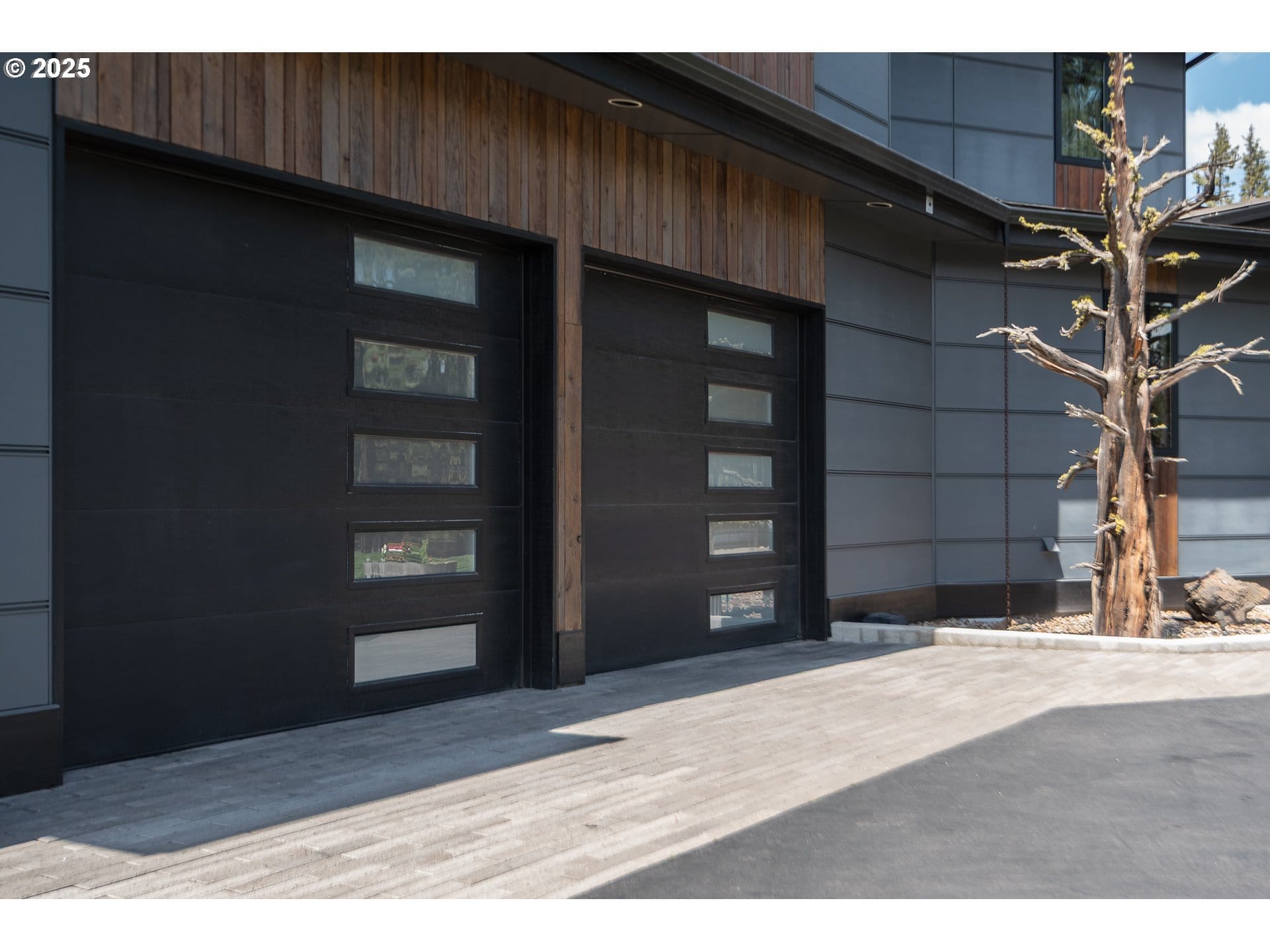  21060 KNOTT RD Bend, OR 97702 - 物件實景