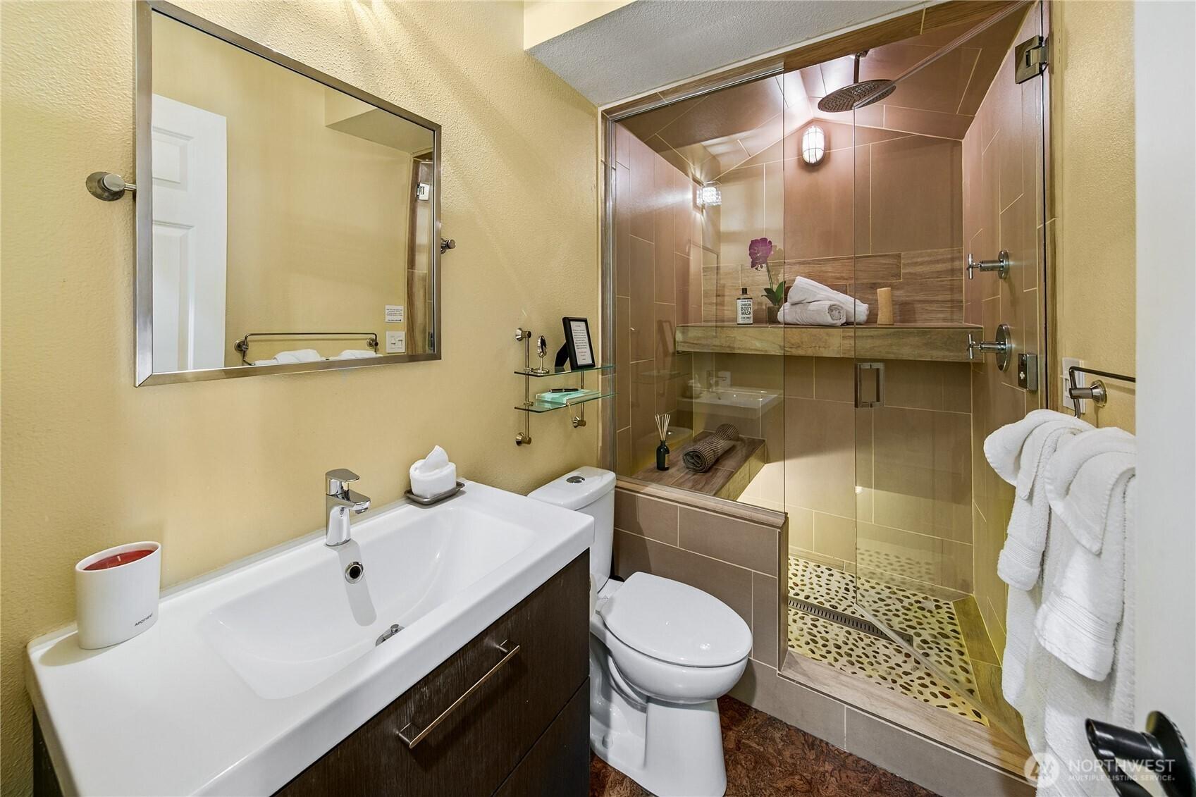 SEATTLE, Washington, 98112, United States, 3 Bedrooms Bedrooms, ,3 BathroomsBathrooms,Residential,For Sale,1875763
