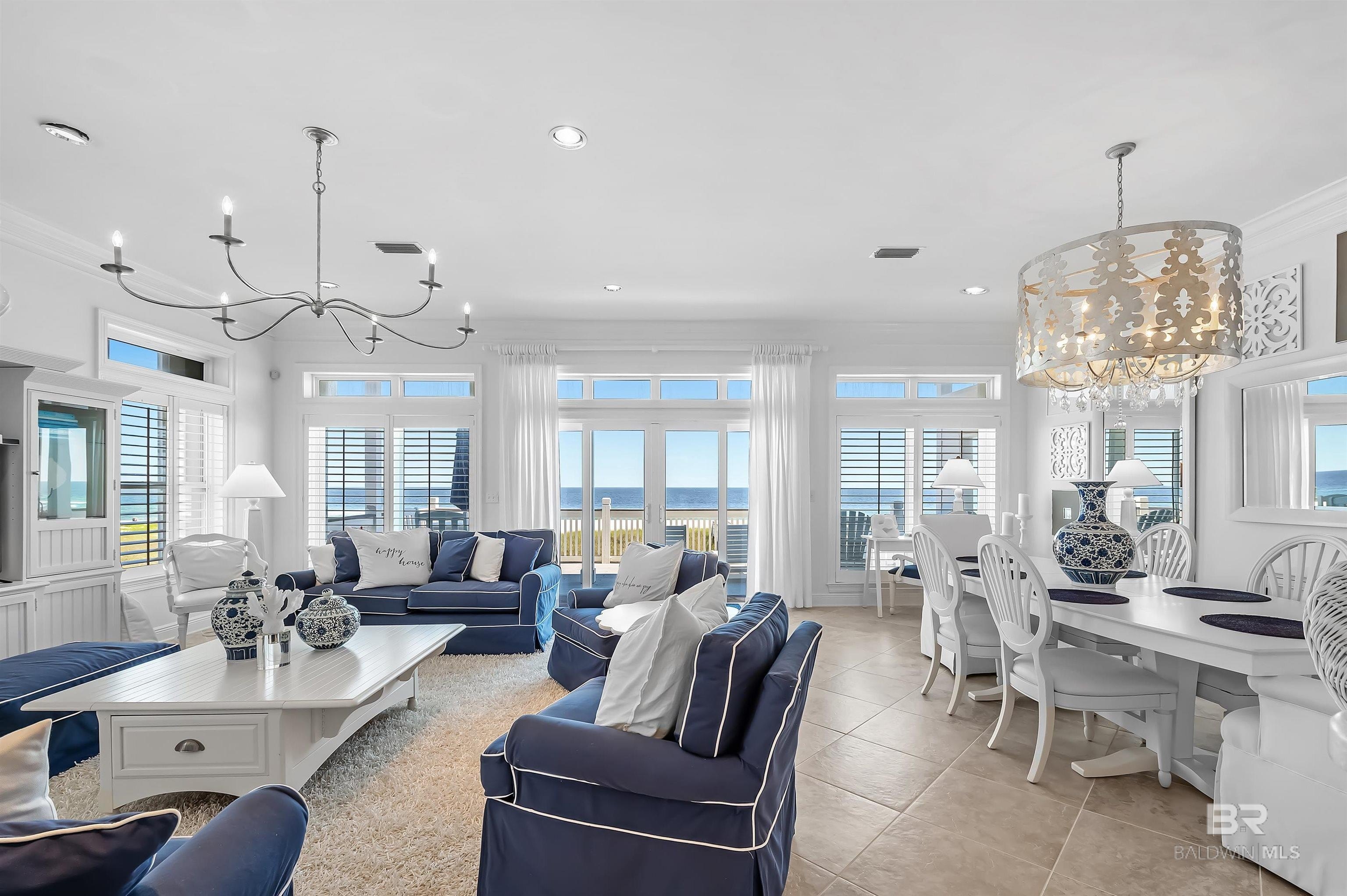 Pensacola, Florida, 32507, United States, 8 Bedrooms Bedrooms, ,9 BathroomsBathrooms,Residential,For Sale,1983870