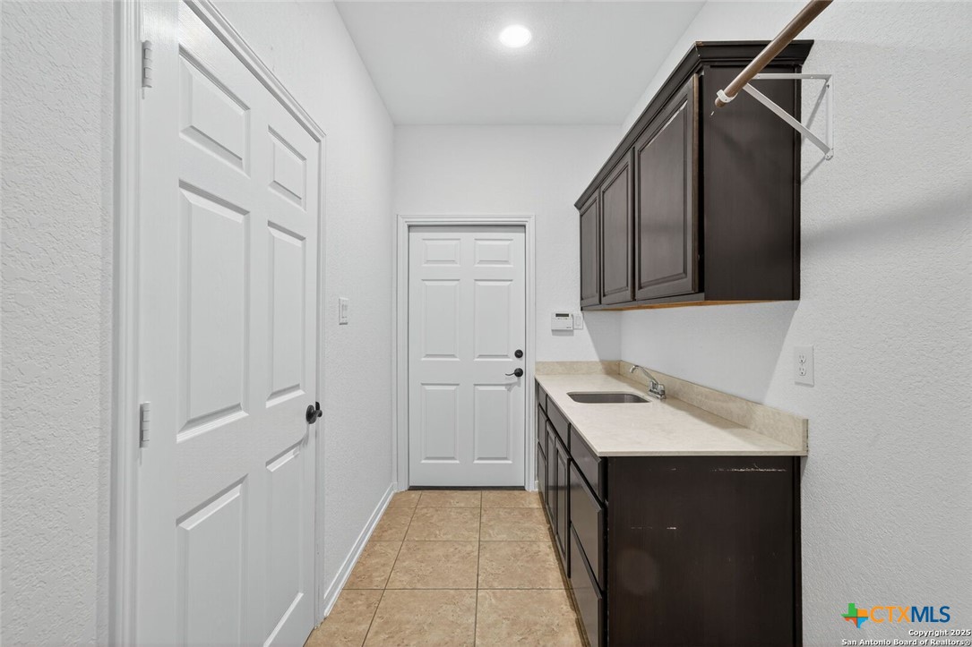 San Antonio, Texas, 78255, United States, 4 Bedrooms Bedrooms, ,3 BathroomsBathrooms,Residential,For Sale,1989721