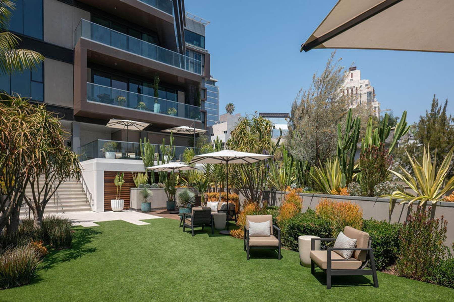  8420 West Sunset Boulevard - 物件實景