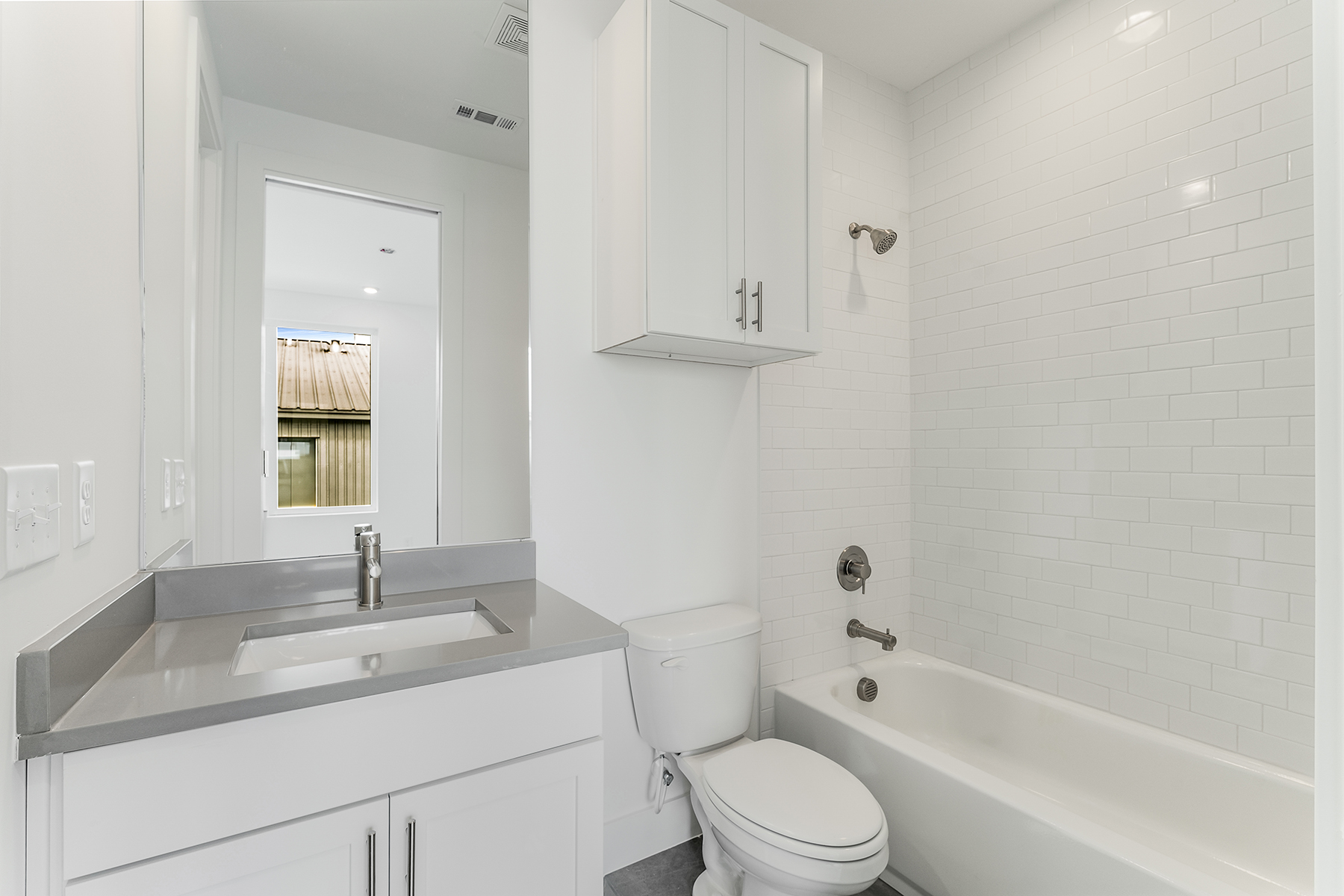  Stunning New Construction Townhomes Near Kirkwood and East Lake Village - 物件實景