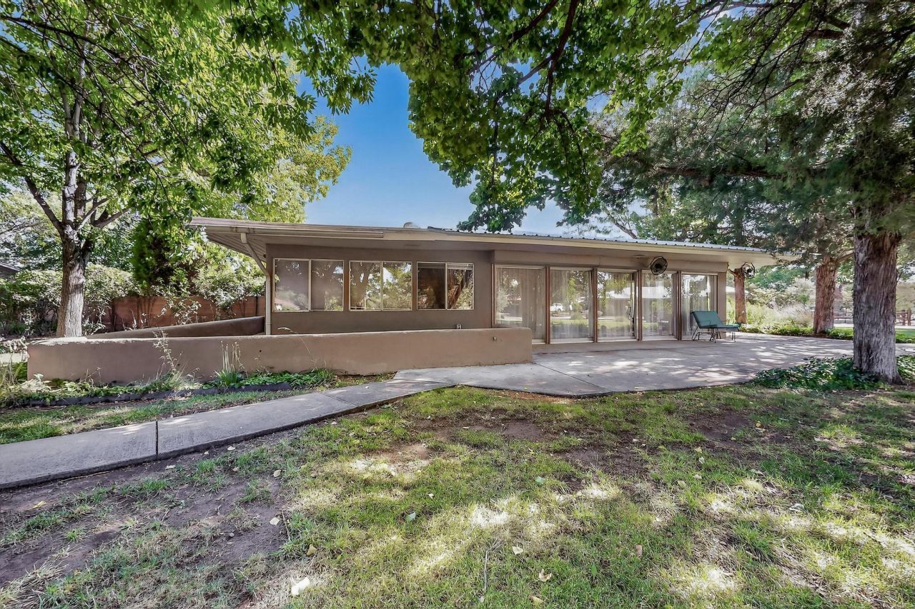 Albuquerque, New Mexico, 87107, United States, 4 Bedrooms Bedrooms, ,3 BathroomsBathrooms,Residential,For Sale,1917384
