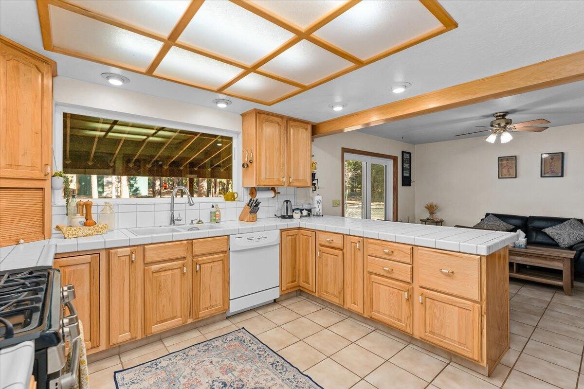 Shingletown, California, 96088, United States, 3 Bedrooms Bedrooms, ,3 BathroomsBathrooms,Residential,For Sale,1986484