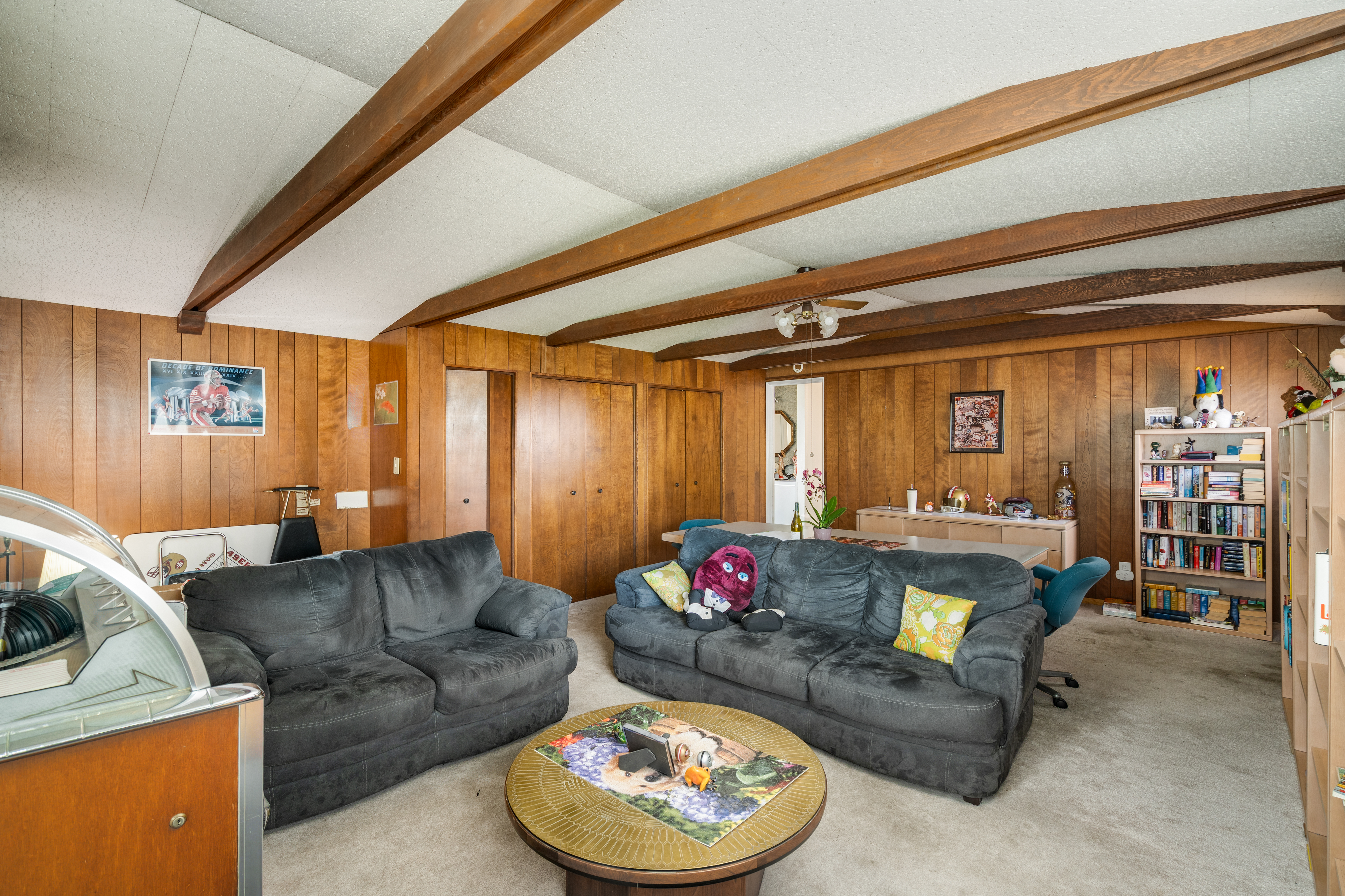  Vintage Abode Primed for Modern MakeOver - 物件實景