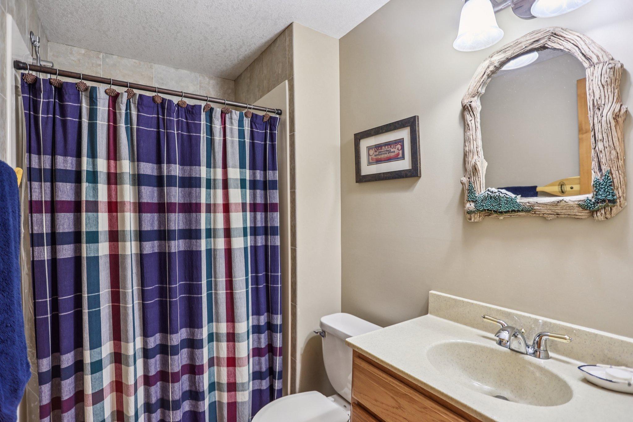 Blaine, Minnesota, 55449, United States, 4 Bedrooms Bedrooms, ,3 BathroomsBathrooms,Residential,For Sale,1940796