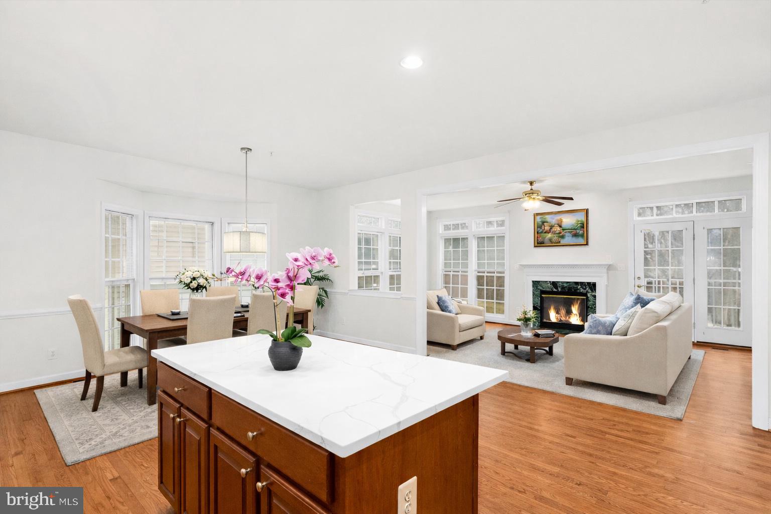 North Potomac, Maryland, 20878, United States, 3 Bedrooms Bedrooms, ,4 BathroomsBathrooms,Residential,For Sale,2012099