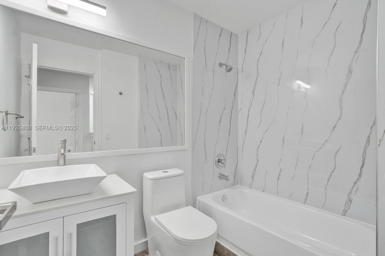 Doral, Florida, 33178, United States, 4 Bedrooms Bedrooms, ,3 BathroomsBathrooms,Residential,For Sale,2003230