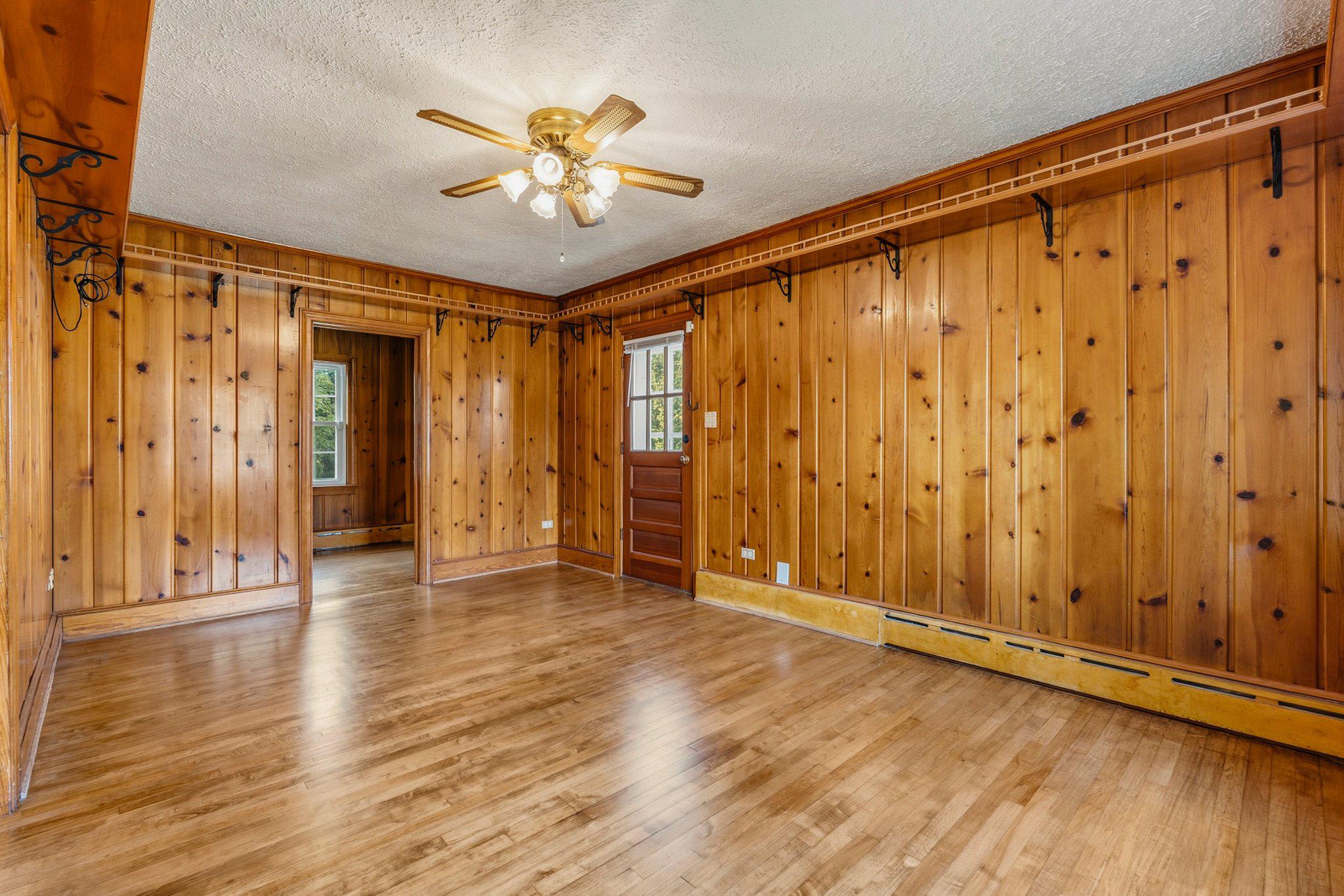  425 W 15th Street, Front Royal, VA, 22630 - 物件實景